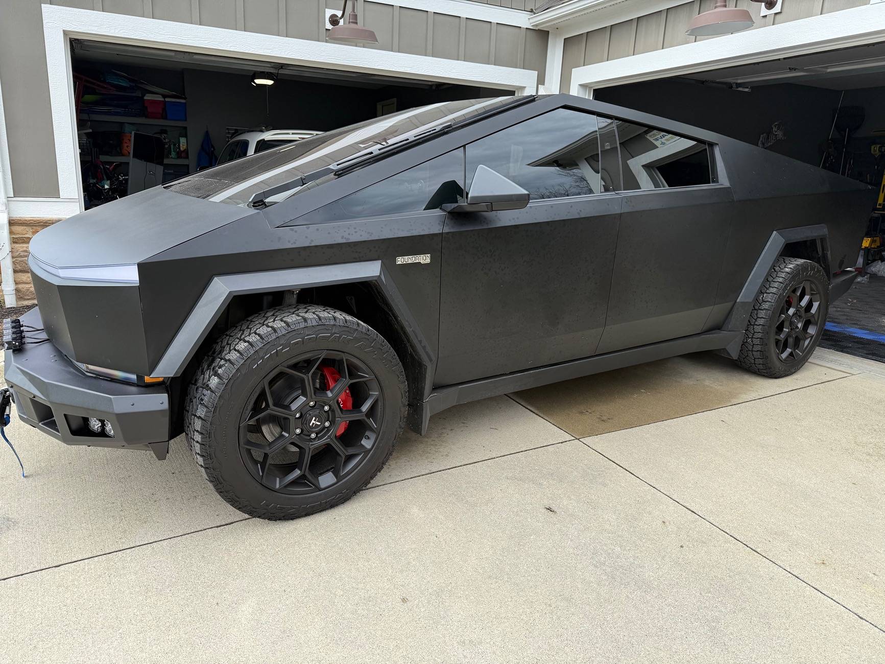 Tesla Roadster 2nd gen Cybertruck Aftermarket Wheels & Tires Photos + Info Compilation IMG_0304