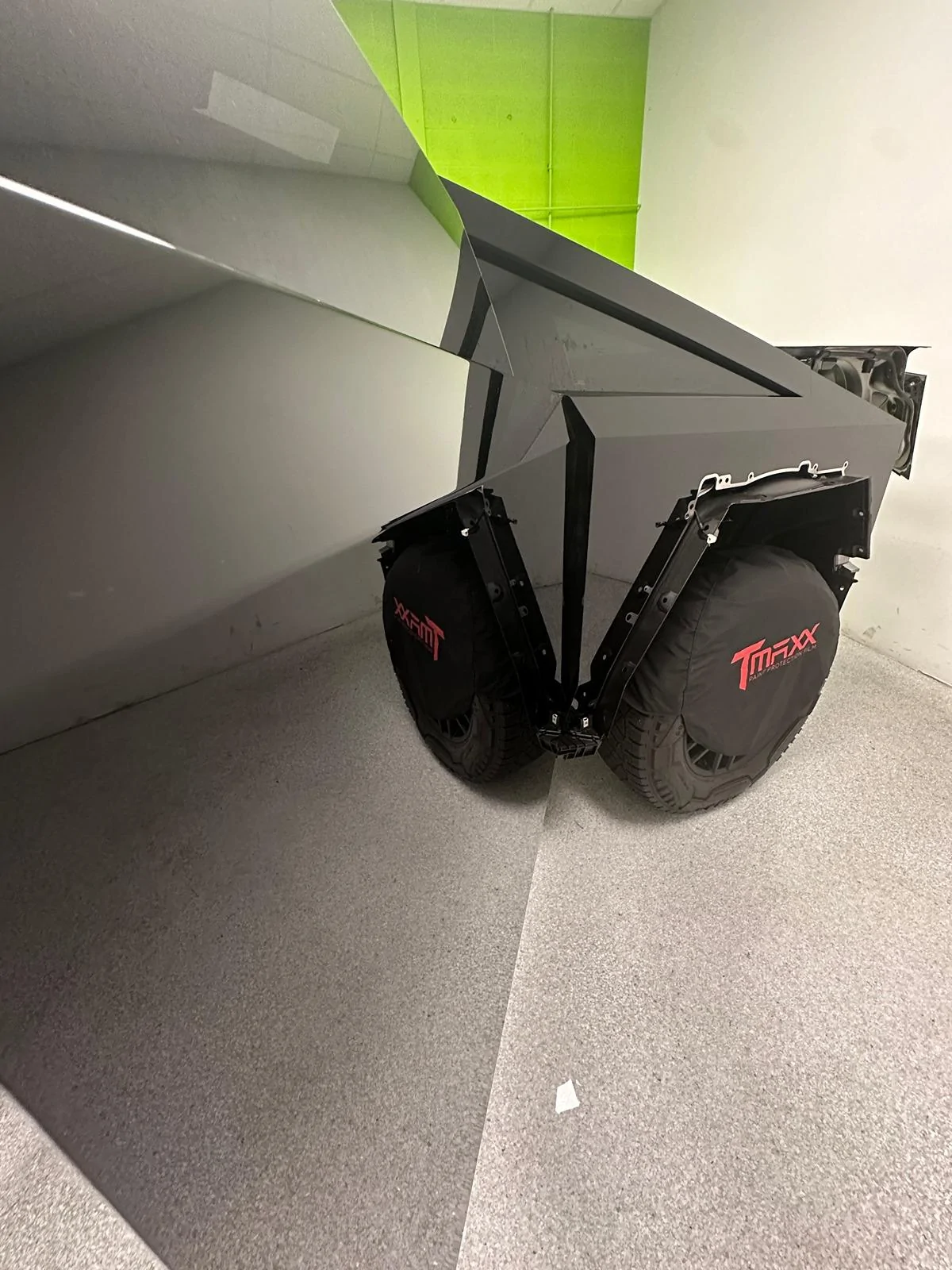 Tesla Roadster 2nd gen Gloss black PPF & fully gloss black painted bumpers / cladding - and custom all black leather interior & 24" monoblocks IMG_0325