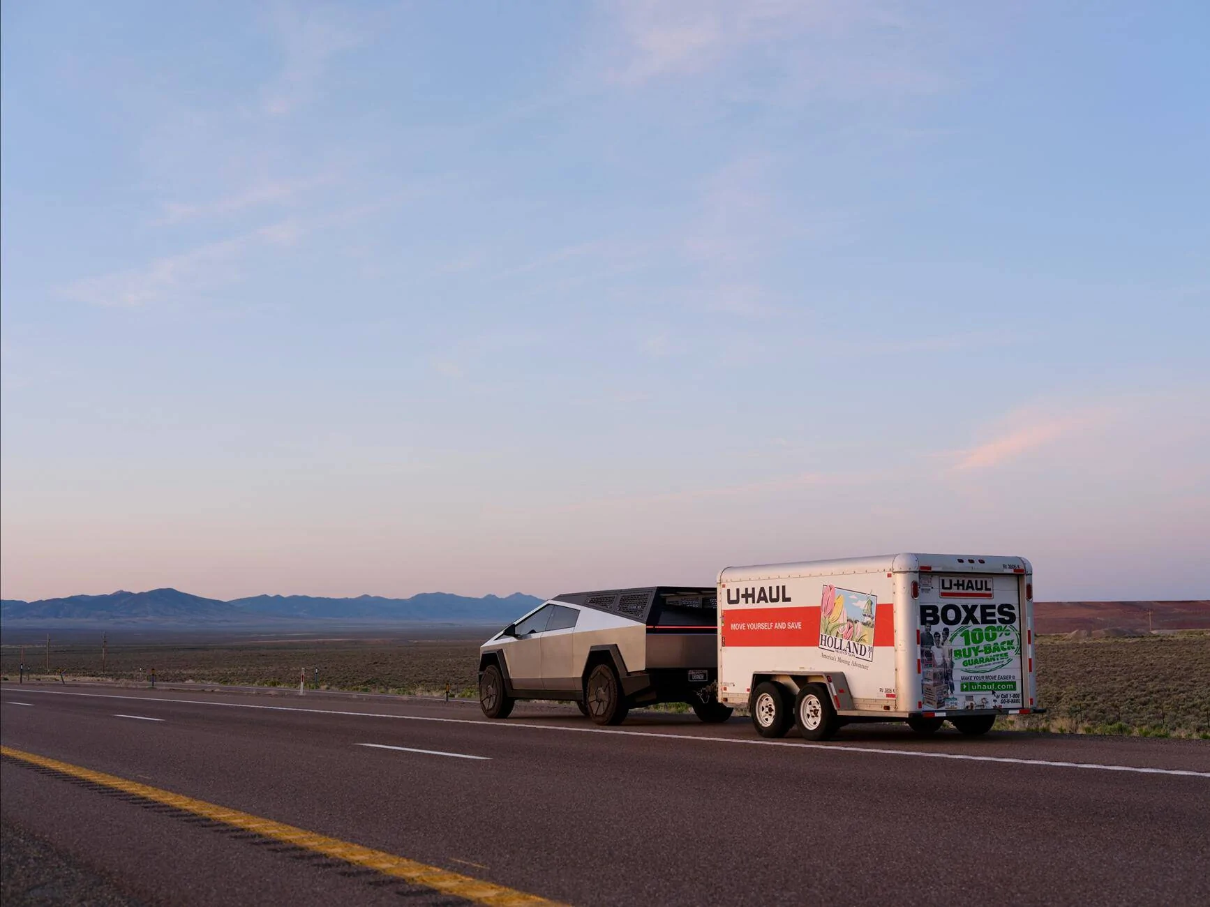 Tesla Cybertruck Cyberbeast U-Haul Towing Test IMG_0368