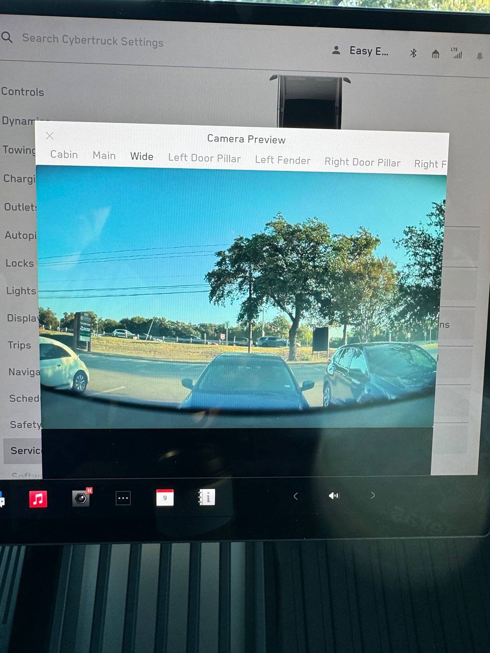Tesla Roadster 2nd gen Obstructed Dashcam / Front FSD Cam - Normal? IMG_0432