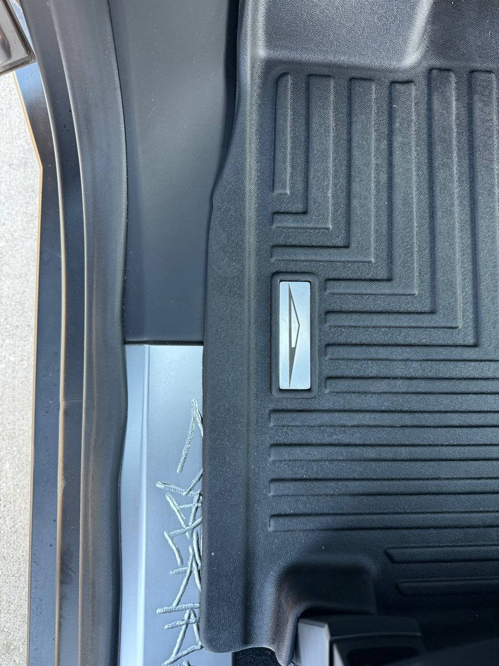 Tesla Roadster 2nd gen New CT owner - Floor Liner Mod IMG_0538.JPEG