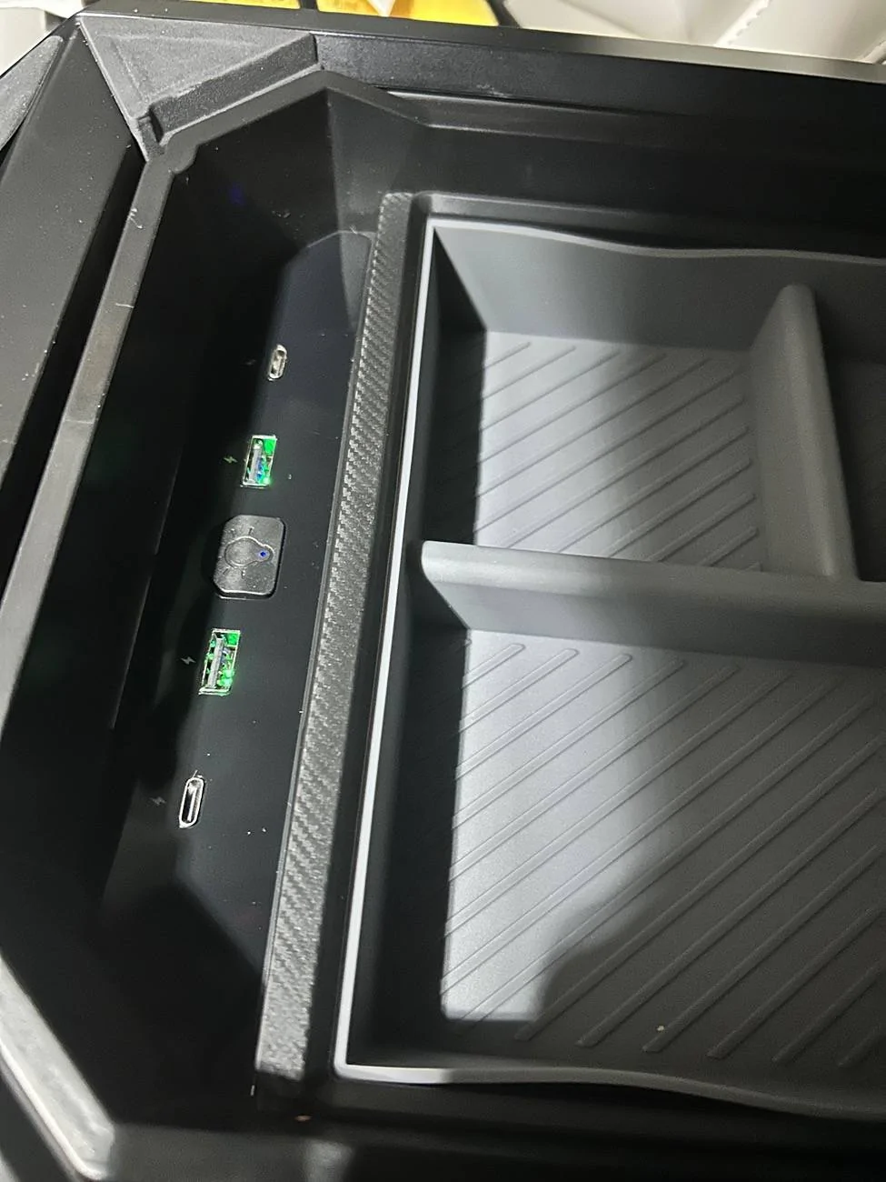 Tesla Roadster 2nd gen Front console powered storage IMG_0605