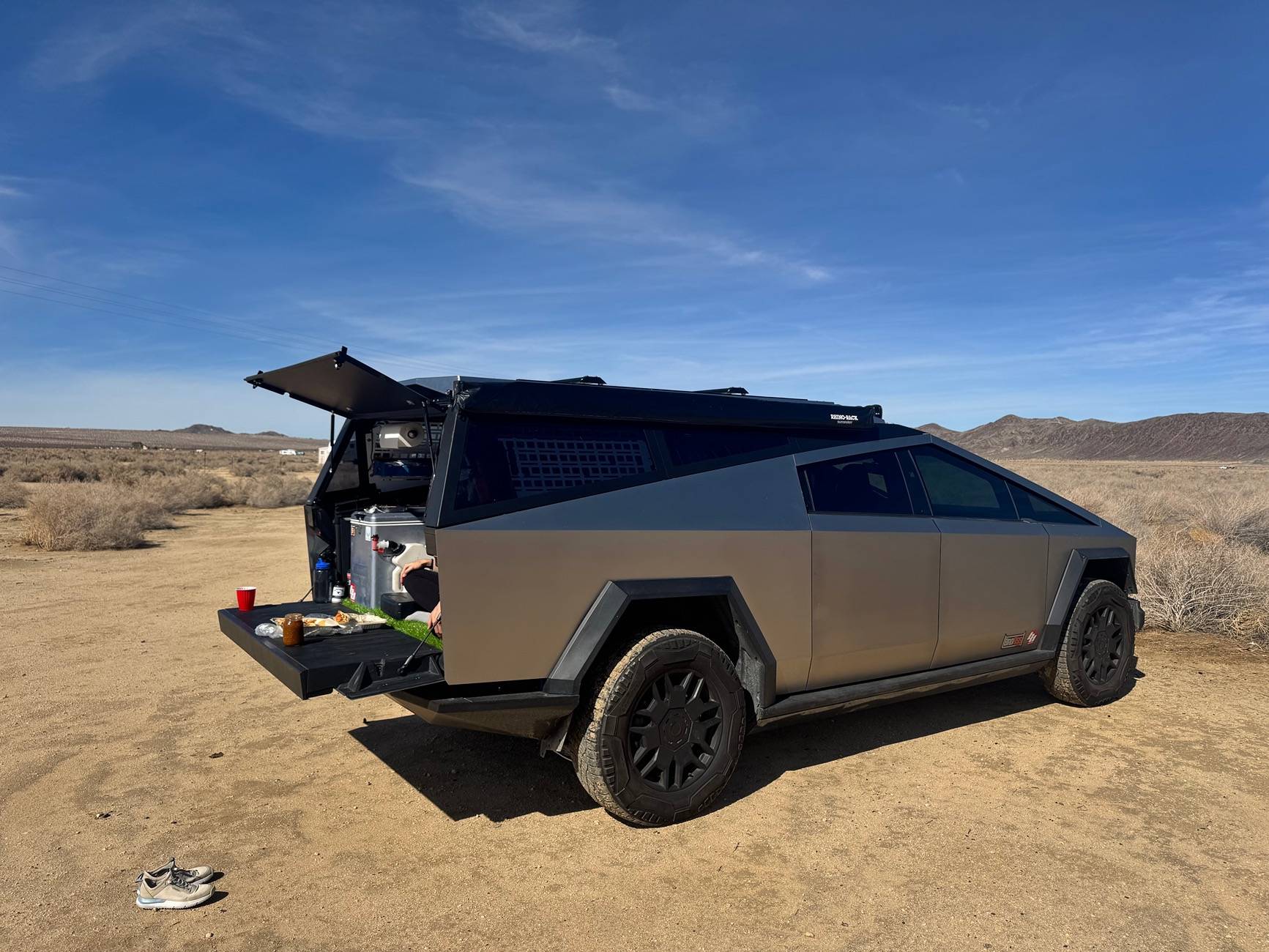 Tesla Roadster 2nd gen What does your camping setup look like? IMG_0678