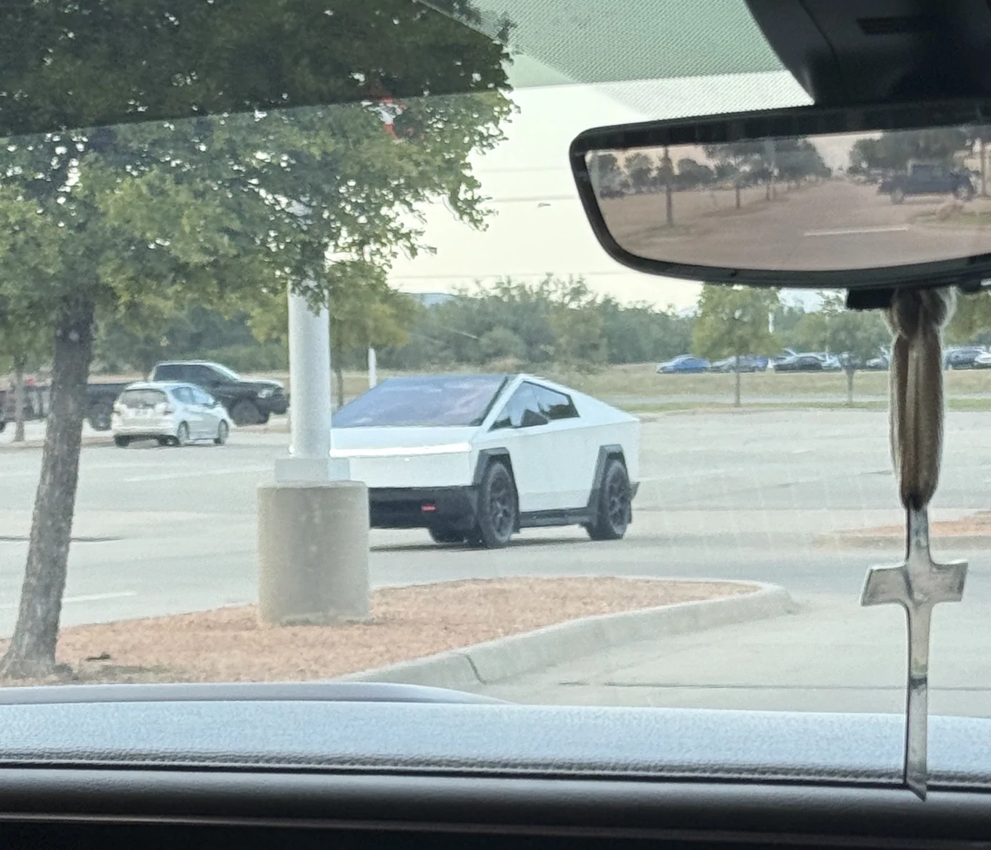 Tesla Cybertruck Latest Cyber Odyssey brought the heat… IMG_0680