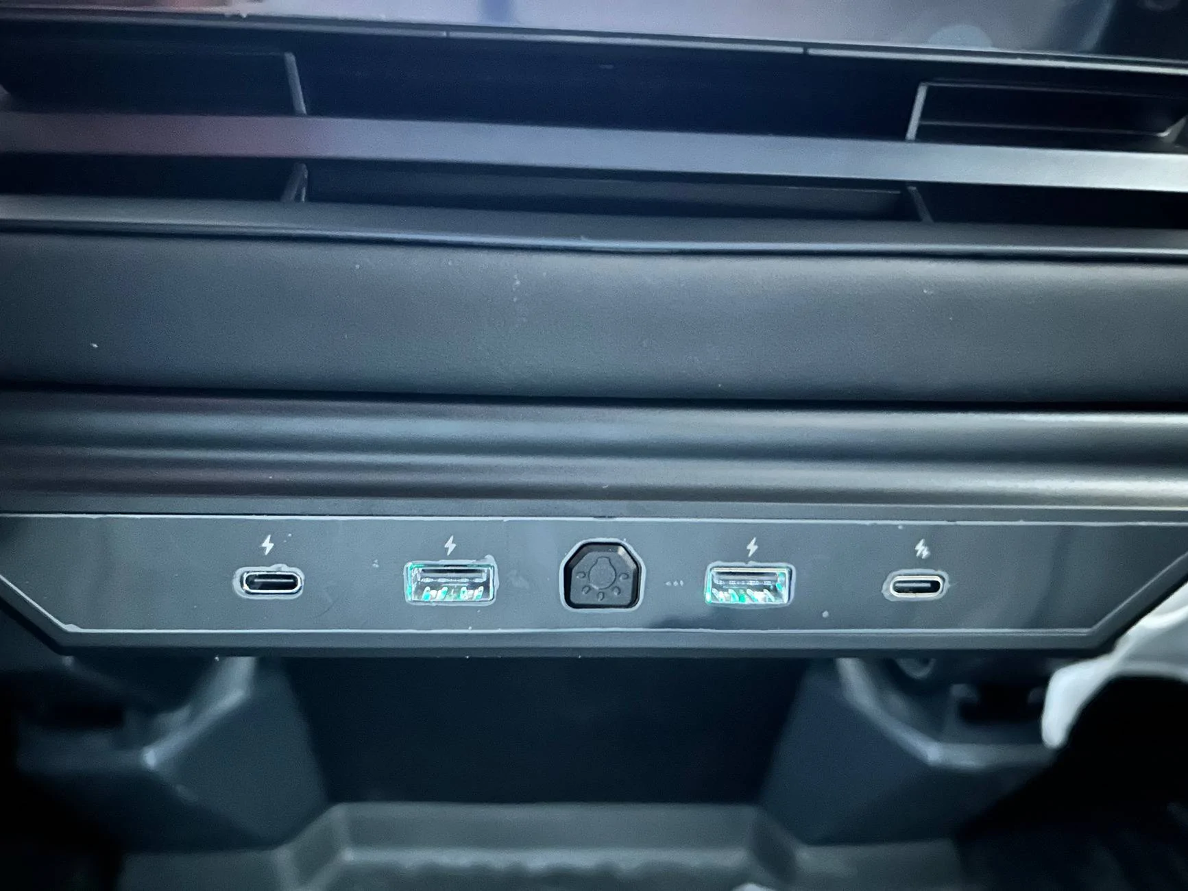 Tesla Roadster 2nd gen ElecFresh USB HUB Rear installed IMG_0690