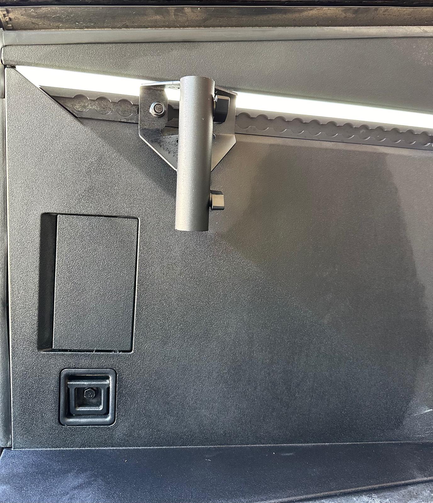 Tesla Cybertruck Flag Pole Holder IMG_0708