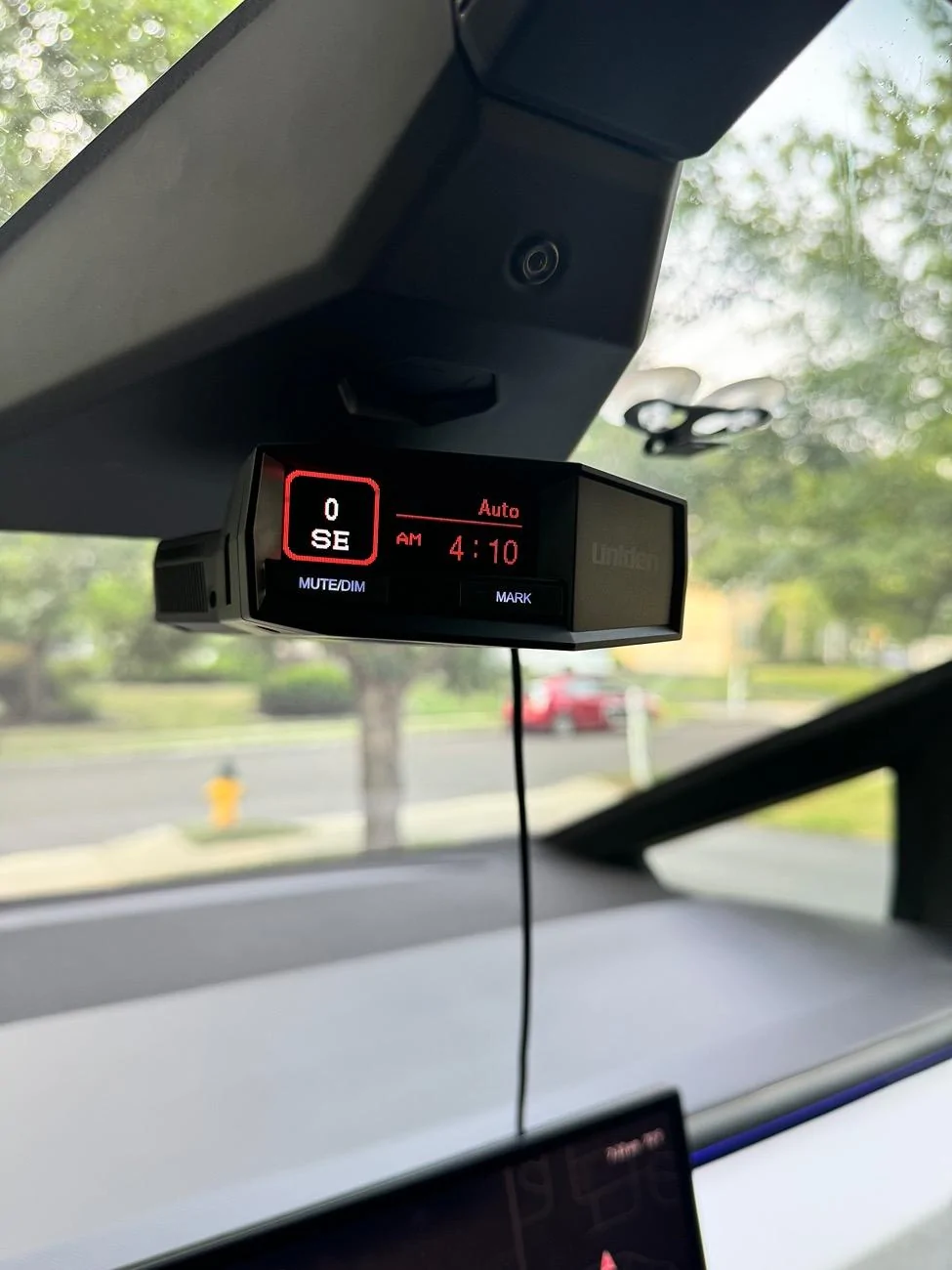 Tesla Roadster 2nd gen Uniden Radar Detector magnetic mount IMG_0807