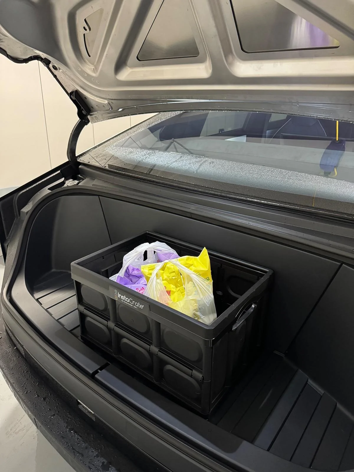 Tesla Roadster 2nd gen Cybertruck frunk organizer? IMG_0813