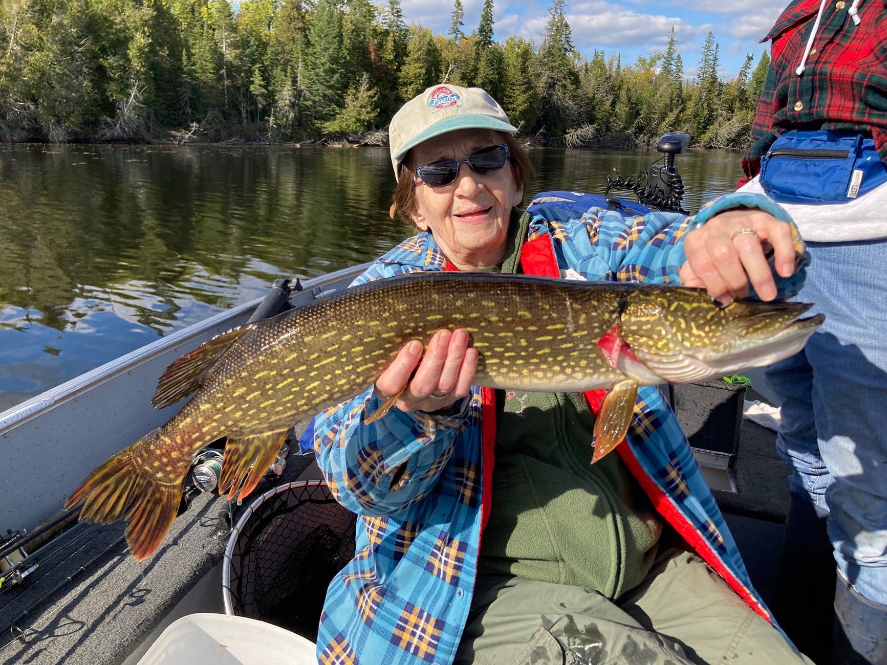 Tesla Cybertruck What did you do TO / WITH your Cybertruck today? 👨🏻‍🔧🧰🚿🛠 IMG_1052