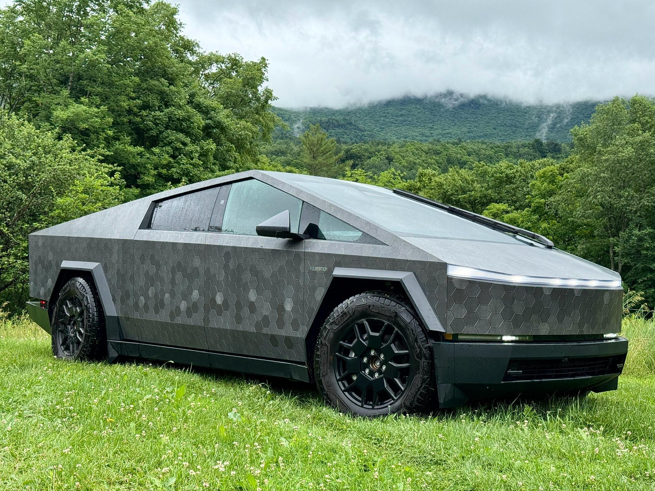 Tesla Roadster 2nd gen Matte Hexagonal “Starship Heat Tile” Wrap IMG_1088