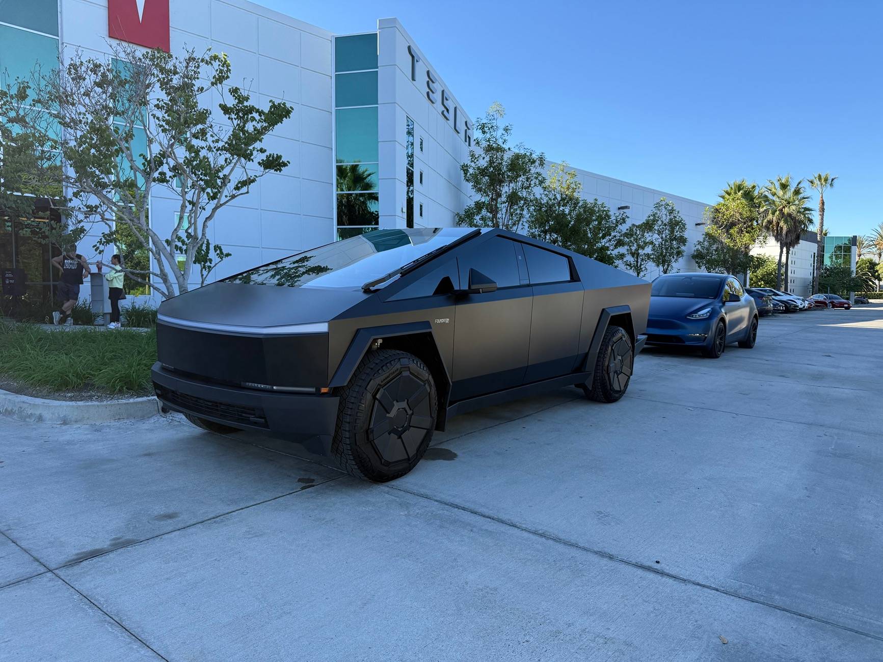 Tesla Roadster 2nd gen Best Gloss Black PPF Wrap? (Poll) IMG_1262