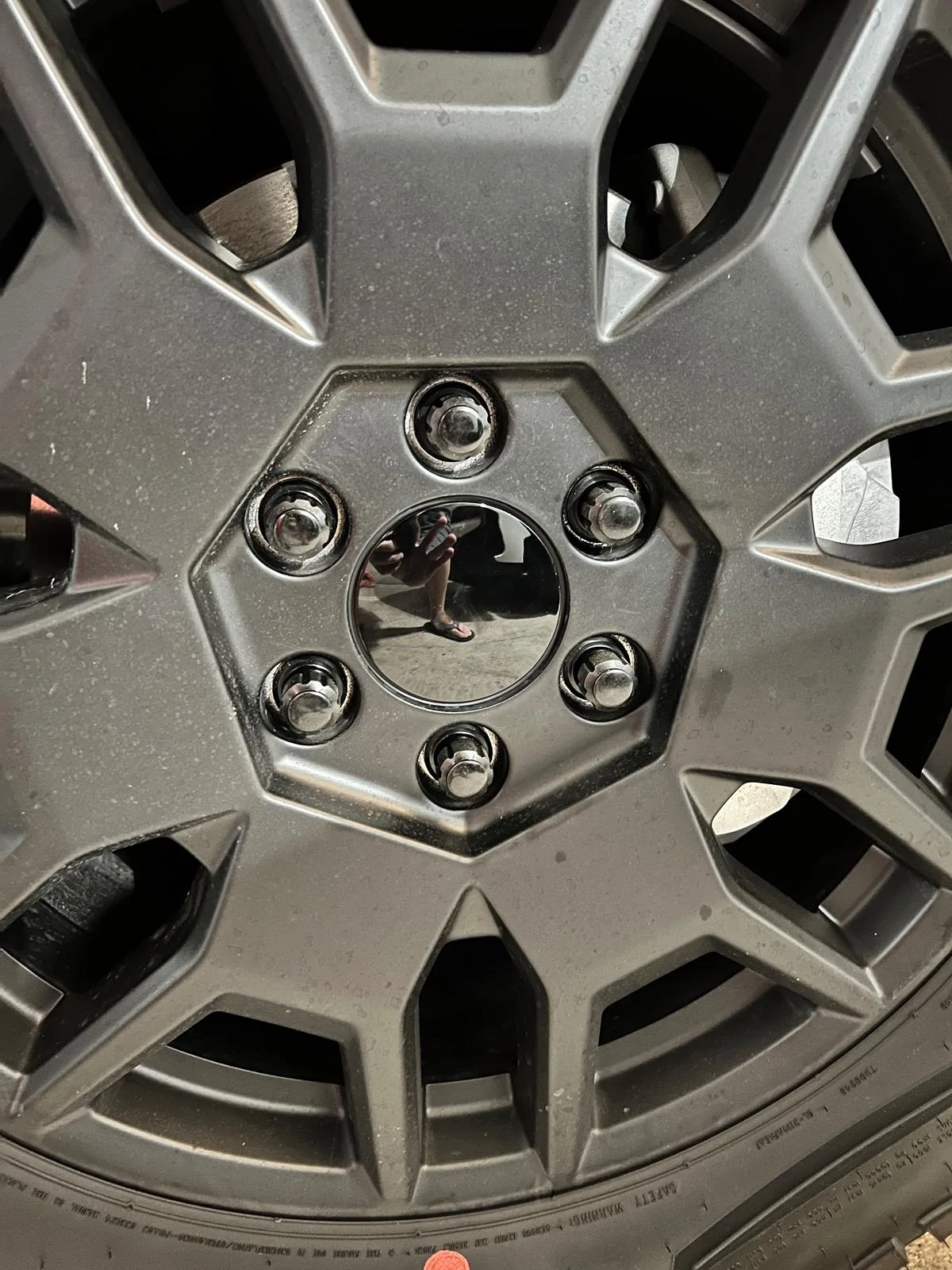 Tesla Roadster 2nd gen Which wheel locks fit the Cybertruck? IMG_1295