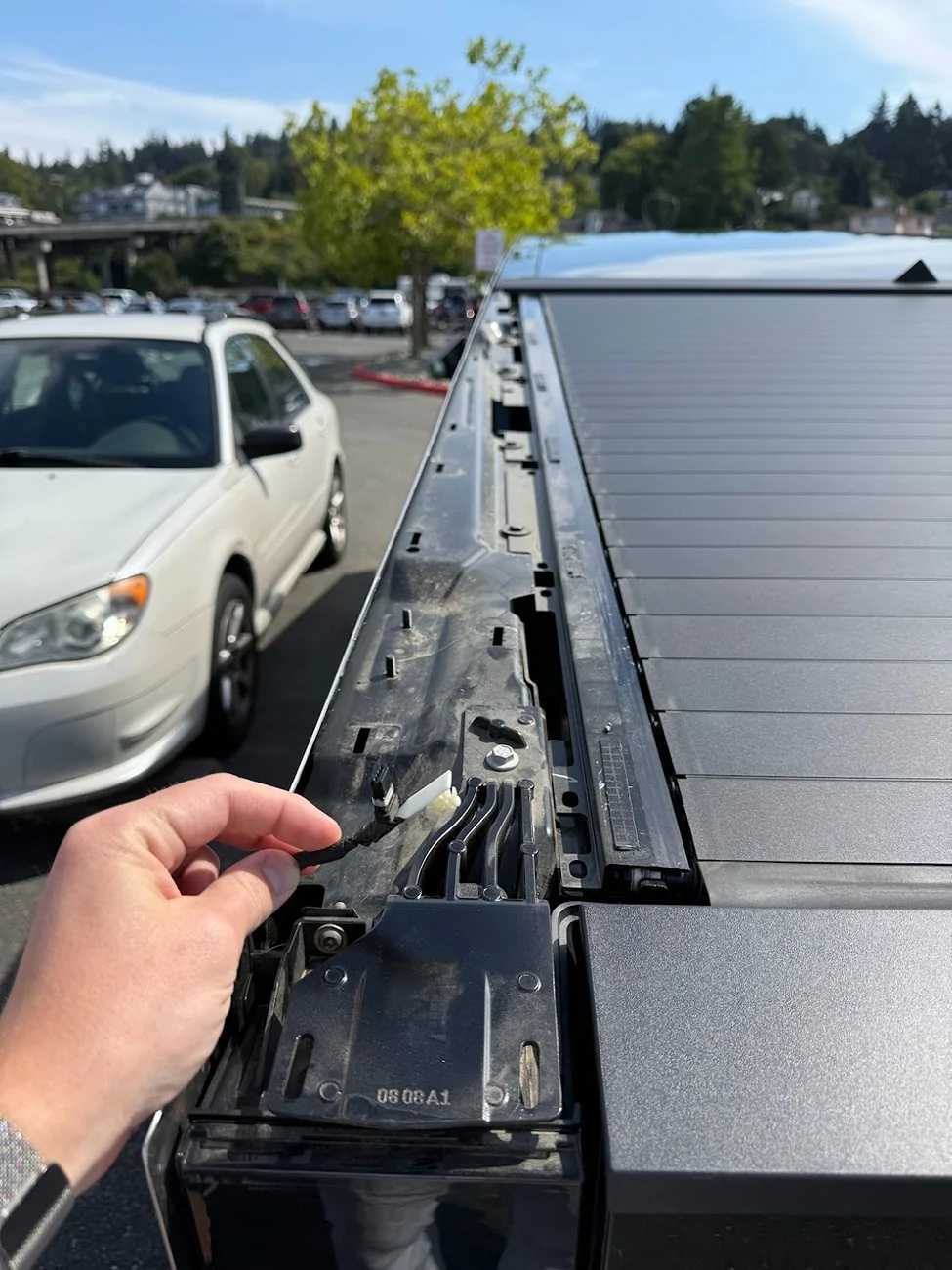 Tesla Roadster 2nd gen Cantrail alignment is abysmal IMG_1626