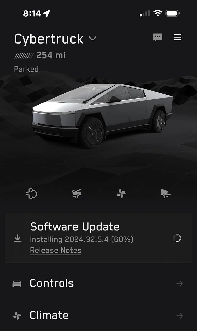 Tesla Roadster 2nd gen 2024.32.5.4 Update Now Rolling Out IMG_1652