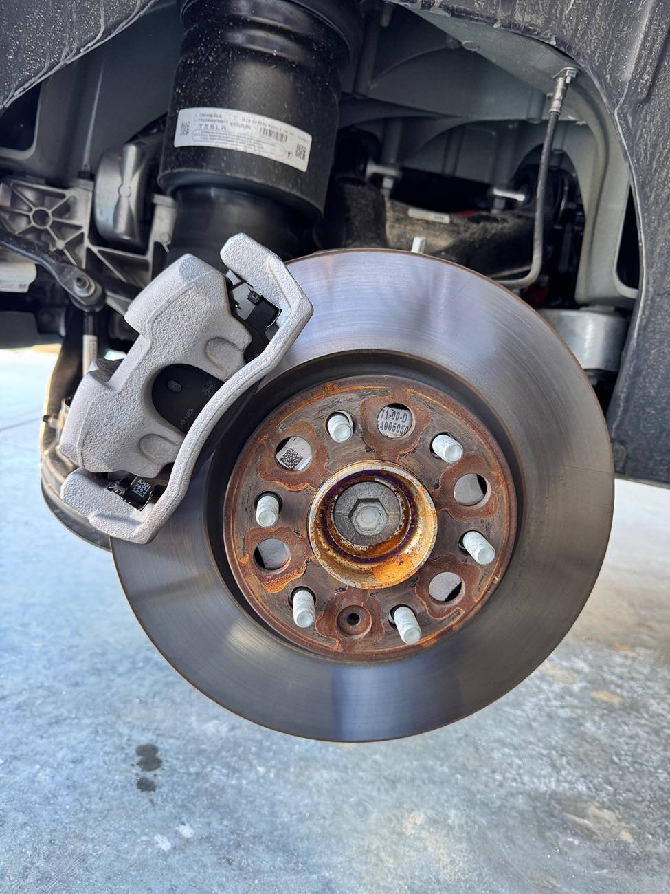 Tesla Roadster 2nd gen Red brake caliper covers by @teslaunch IMG_1709