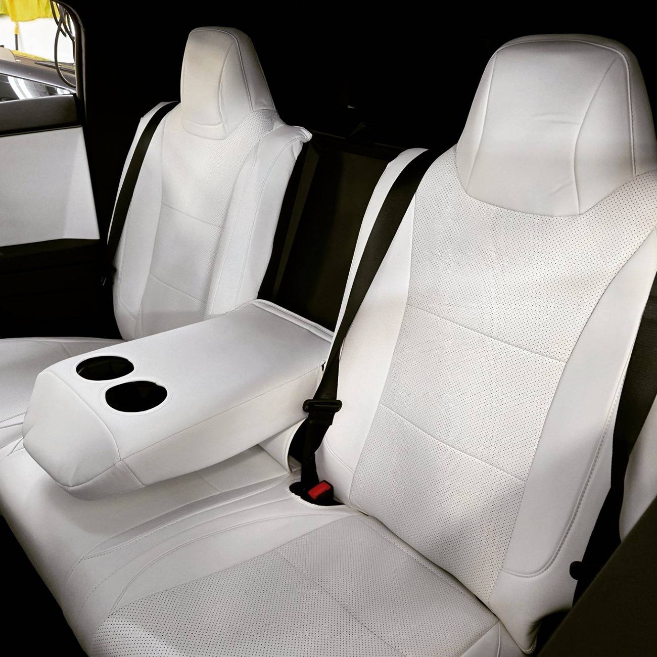 Tesla Cybertruck 🎉 Teslaunch New Giveaway : All-Inclusive Seat Covers for Cybertruck 🎉 IMG_20241121_204920_017