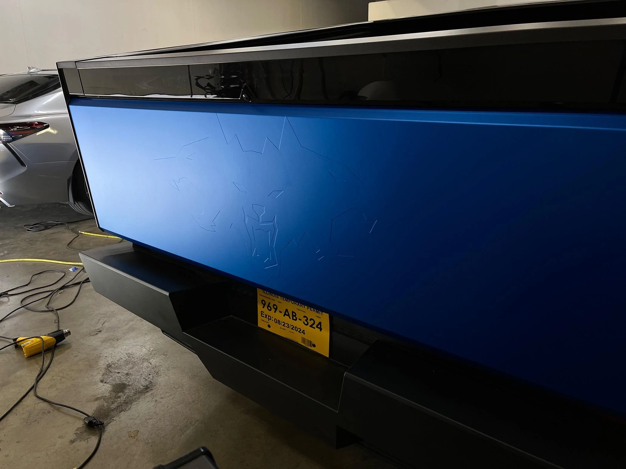 Tesla Roadster 2nd gen Wraps: vinyl vs PPF IMG_2059