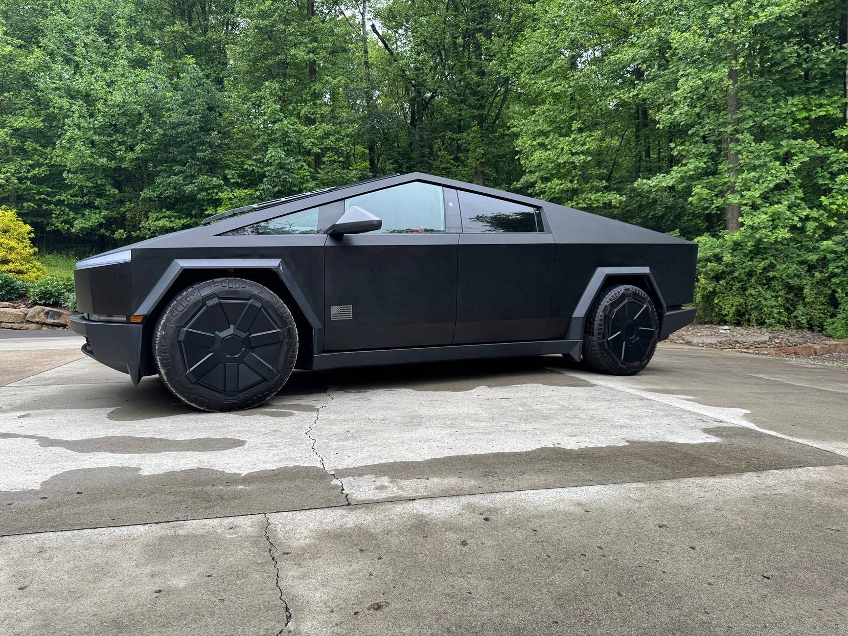 Tesla Cybertruck AWD CT, 3k Miles, Full-Self Driving Package, Matte Black, Cyber Wheels - $72,998 IMG_2147
