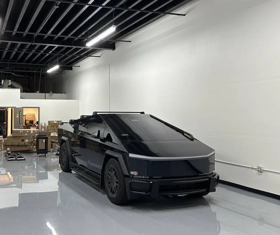 Tesla Cybertruck My Cybertruck's new look IMG_2311.JPG