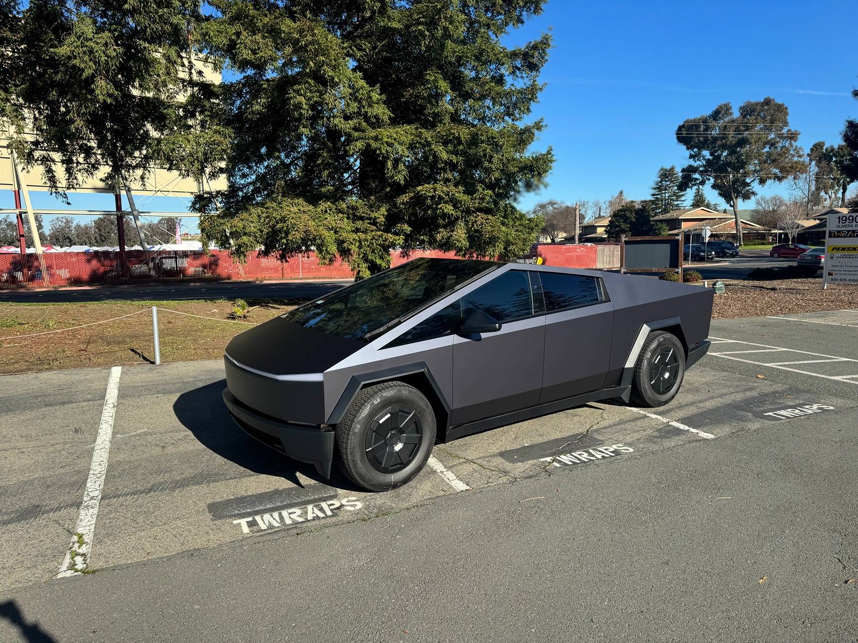 Tesla Cybertruck Cybertruck wrapped in TWRAPS Satin Dusk Blue PPF IMG_2622