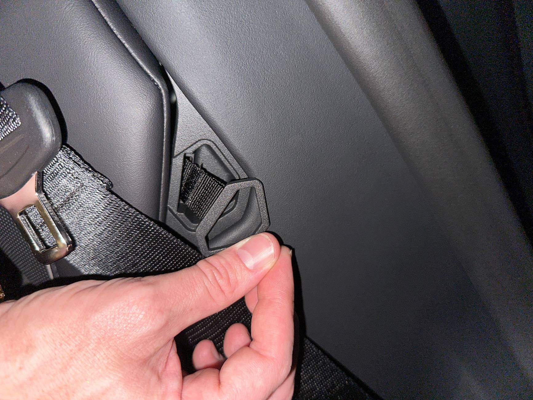 Tesla Roadster 2nd gen Back Seats Won’t Stay Down IMG_2634