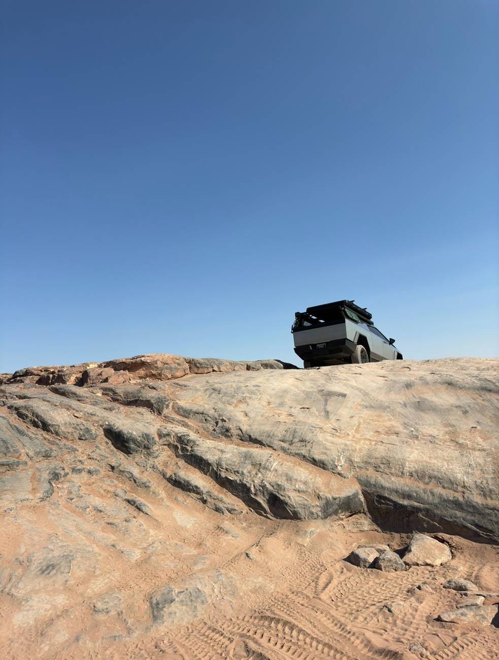 Tesla Cybertruck Cybertruck Off-Road Surprise: Tackling Hell’s Revenge with Stock Tires IMG_2692