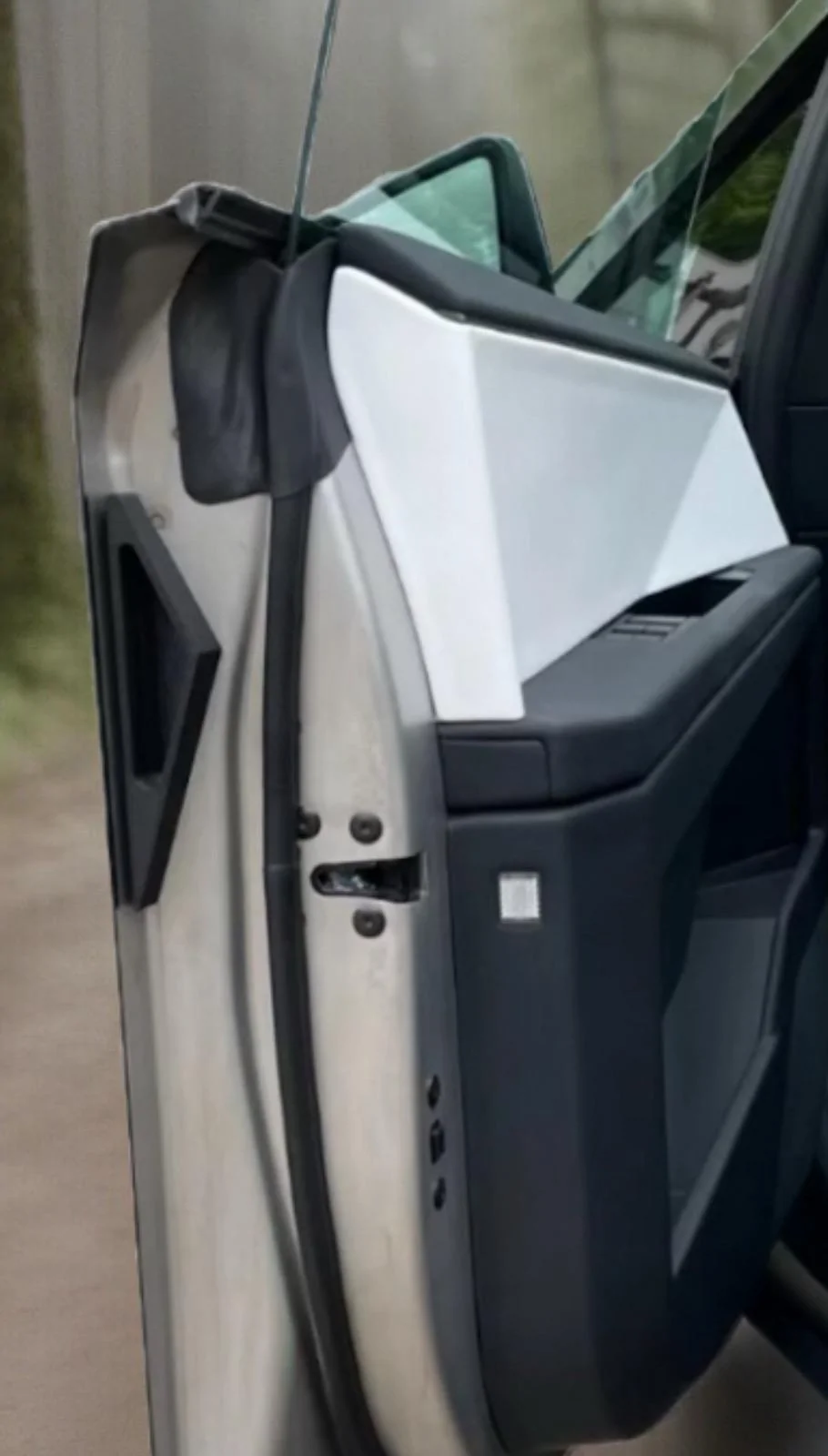 Tesla Roadster 2nd gen Door Grab Handles IMG_3258