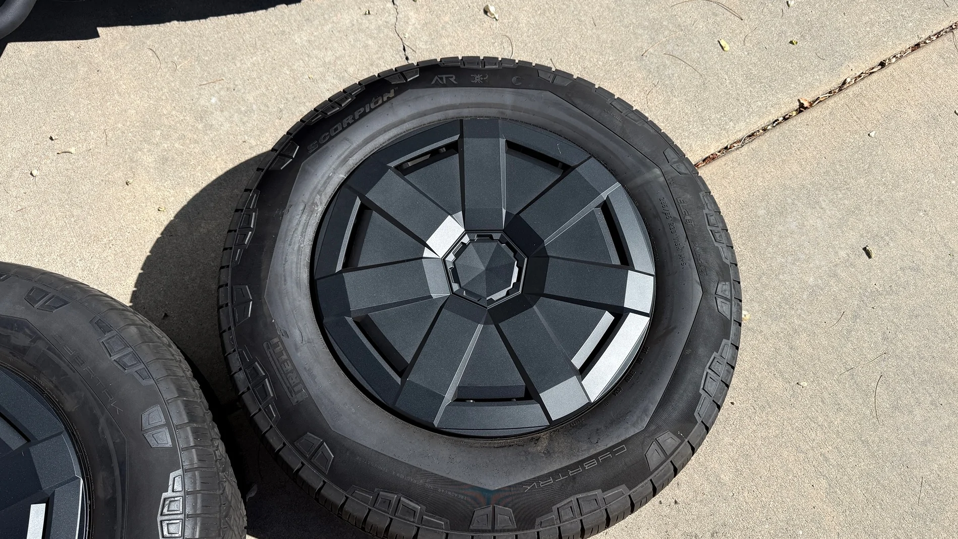 Tesla Cybertruck Albuquerque - Core Wheels For Sale 🛞 IMG_3284
