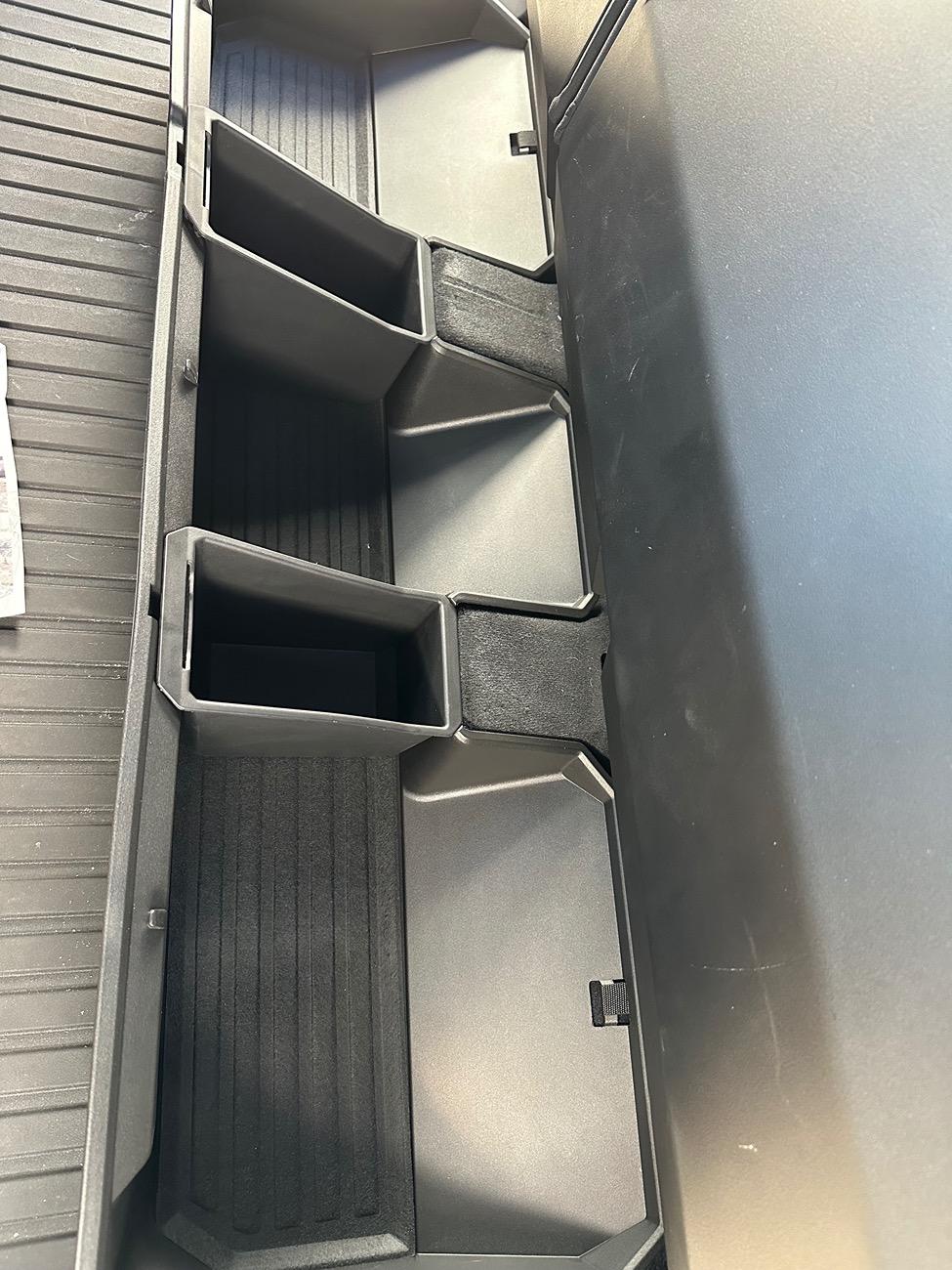 Tesla Roadster 2nd gen Underseat storage scratched IMG_3315