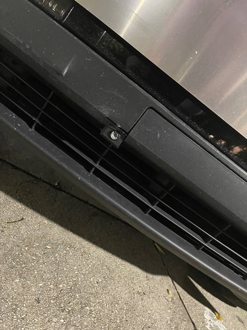 Tesla Roadster 2nd gen Fender bender… IMG_3378