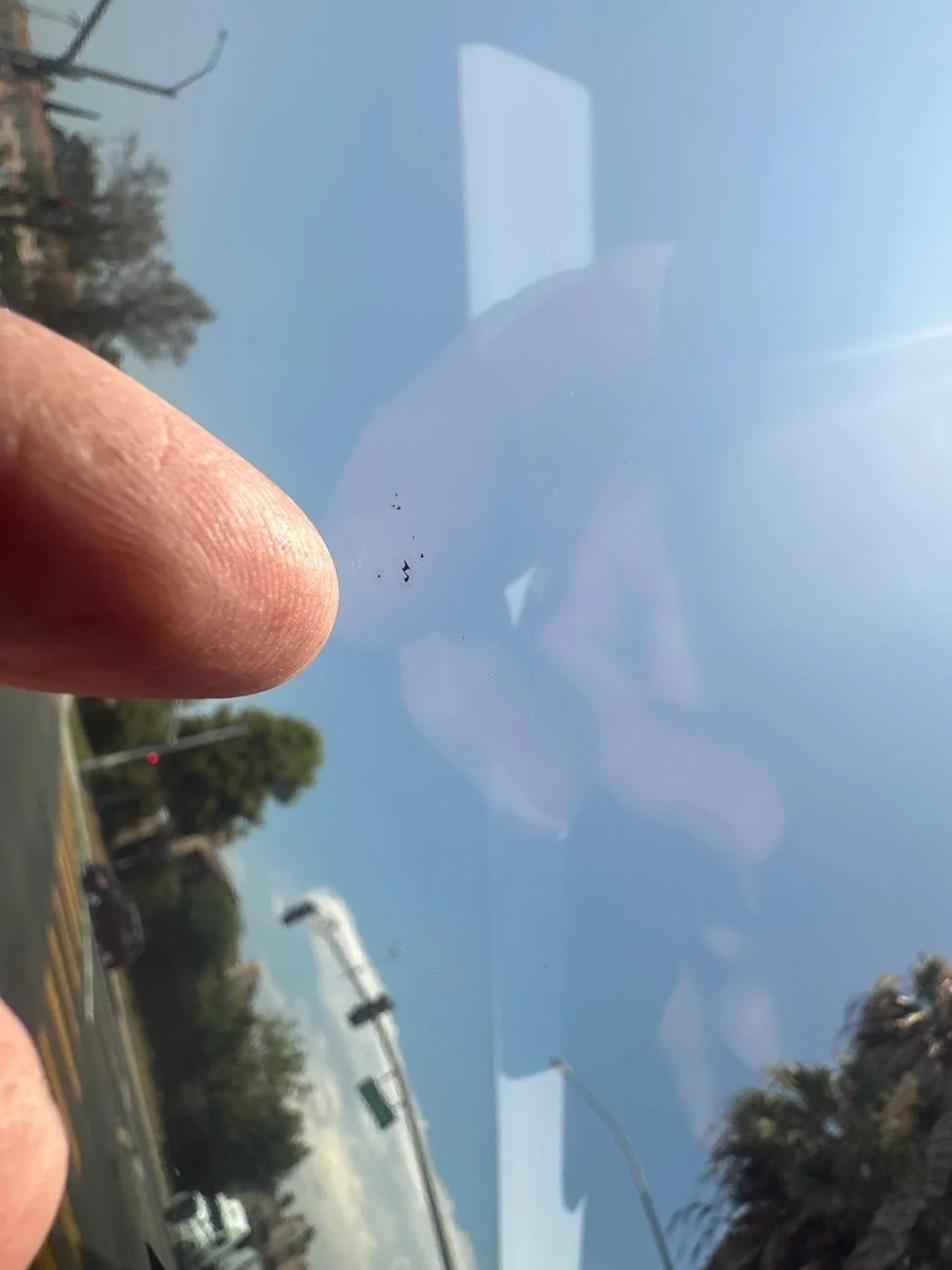 Tesla Roadster 2nd gen Front Window Tint bubbles IMG_3502