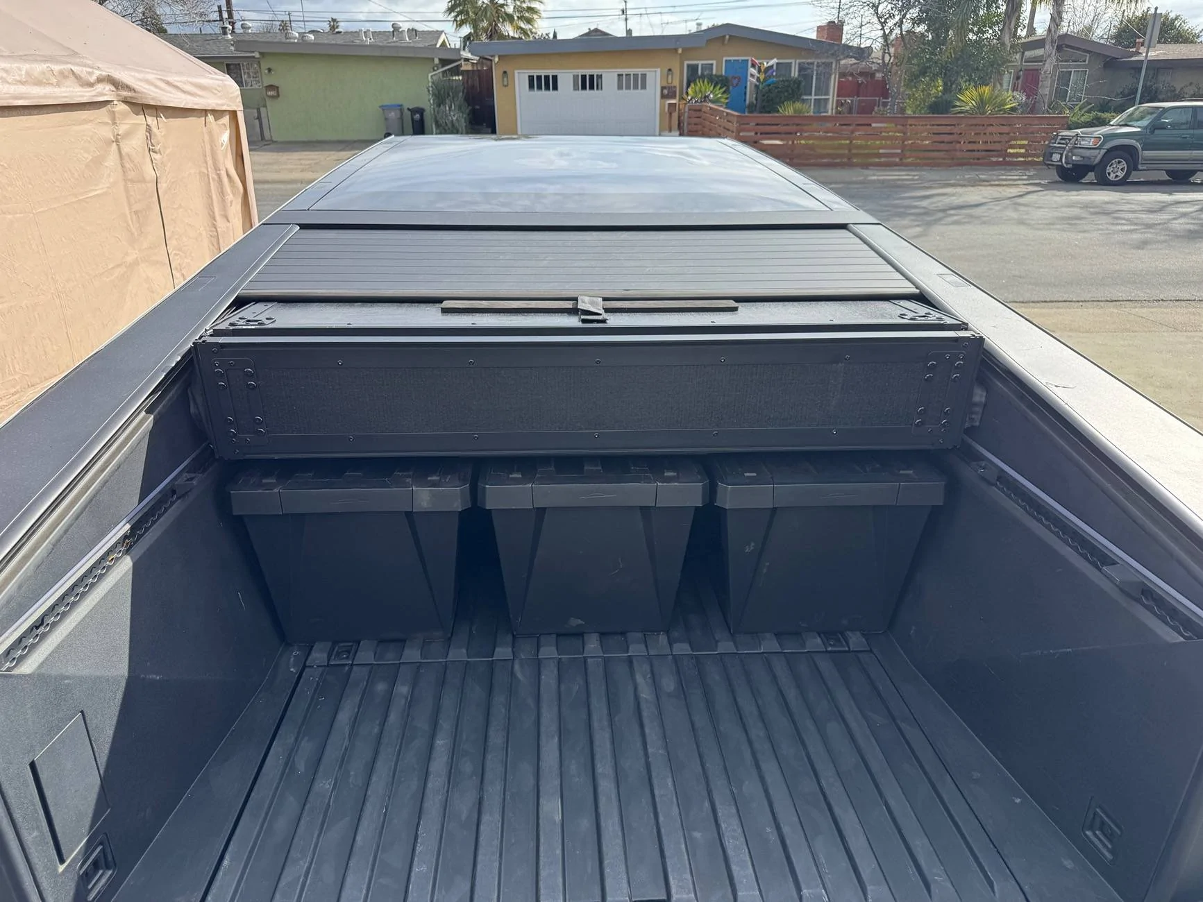 Tesla Roadster 2nd gen Cyber Tent Style - Using RTT mounted in truck bed IMG_3509
