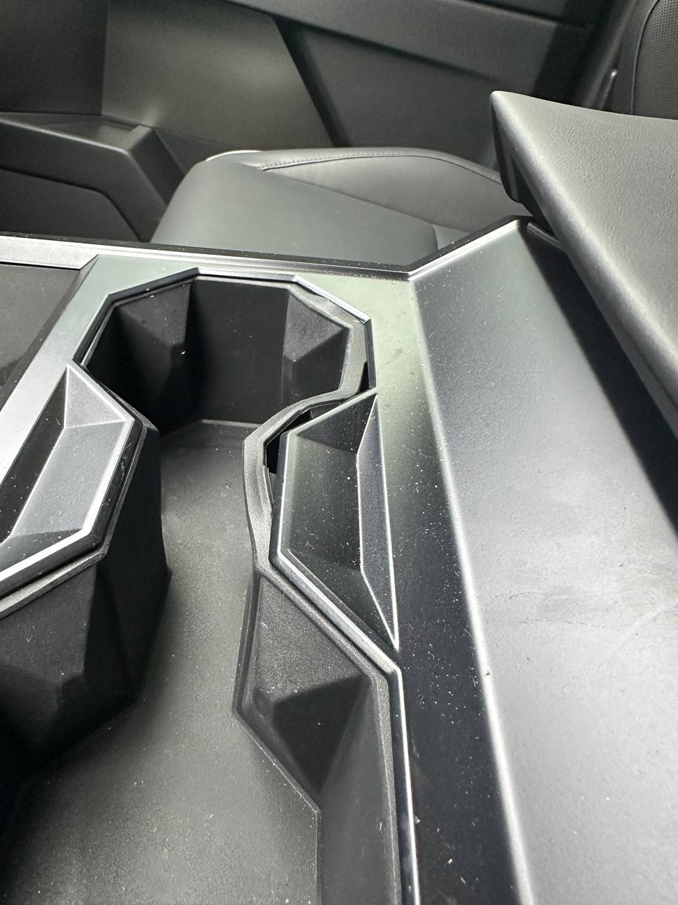Tesla Roadster 2nd gen Defective Cup Holder Liner? IMG_3515