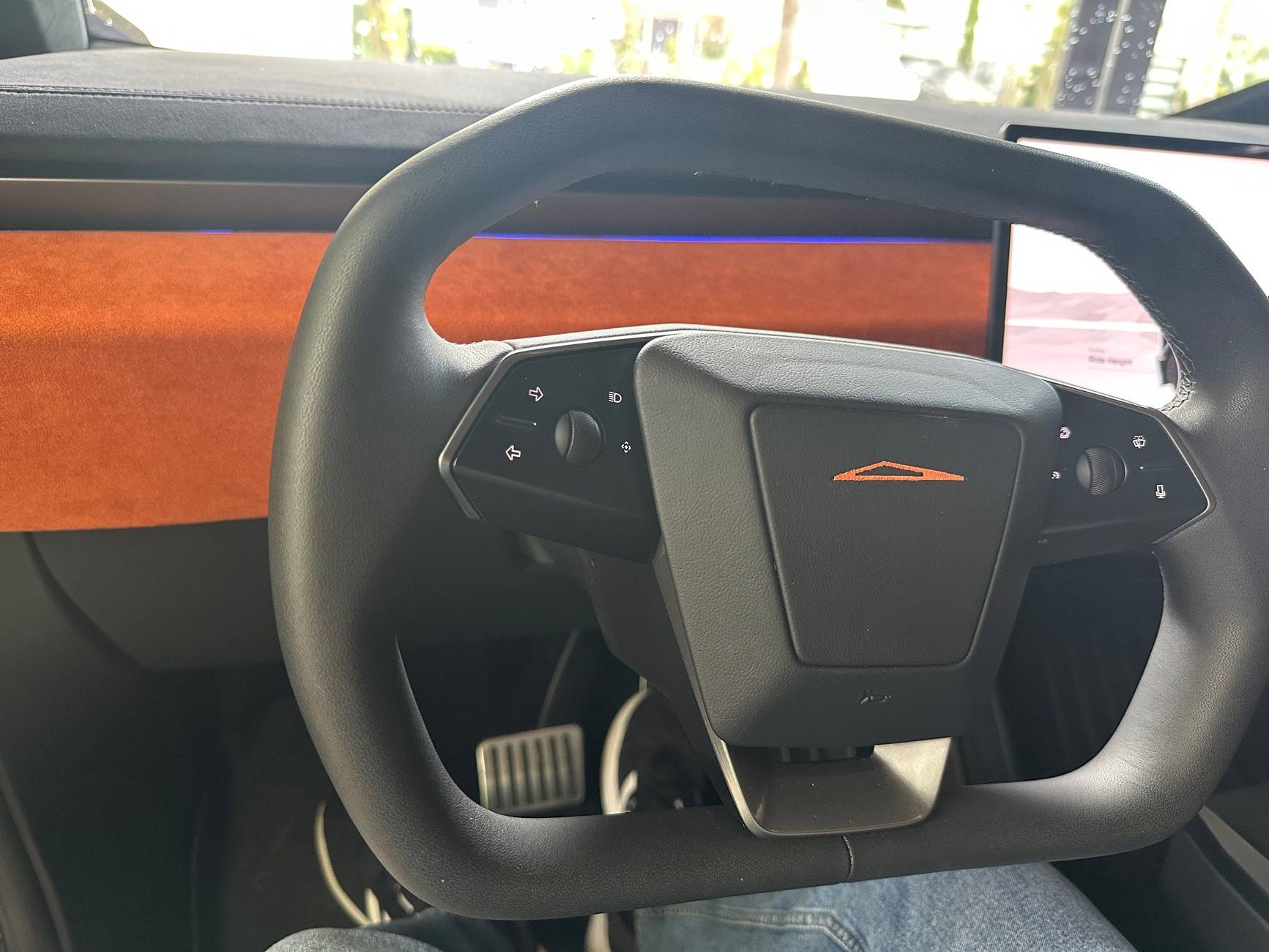 Tesla Roadster 2nd gen Orange alcantara trim replacement for white trim (DIY) IMG_3669