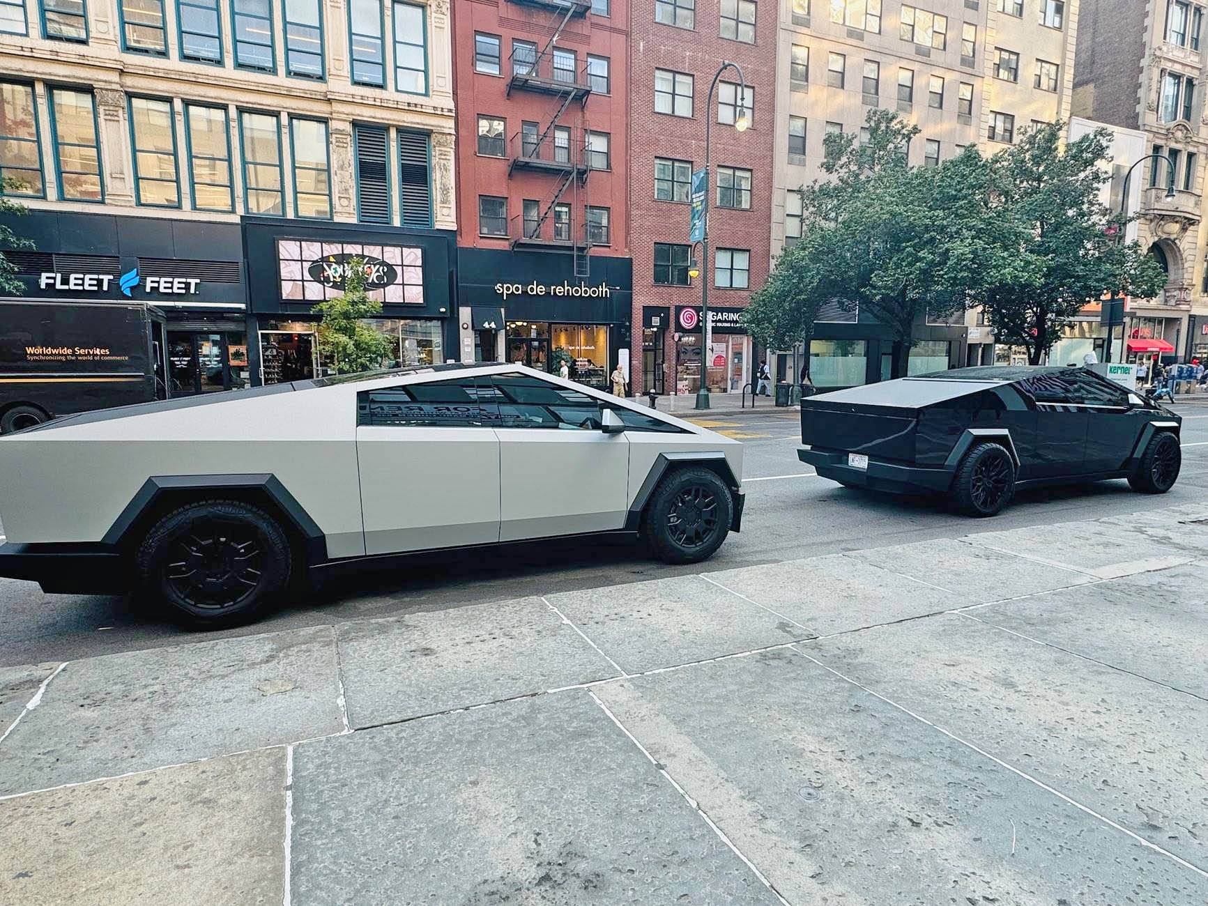 Tesla Cybertruck BLACK Vinyl Wrap & PPF Cybertruck -- Photos & Videos IMG_3860