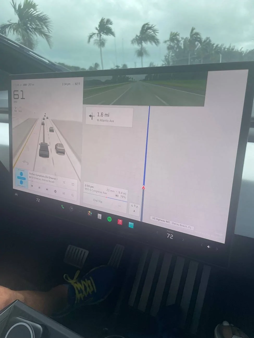 Tesla Roadster 2nd gen Screen issue: navigation screen goes blank IMG_3903