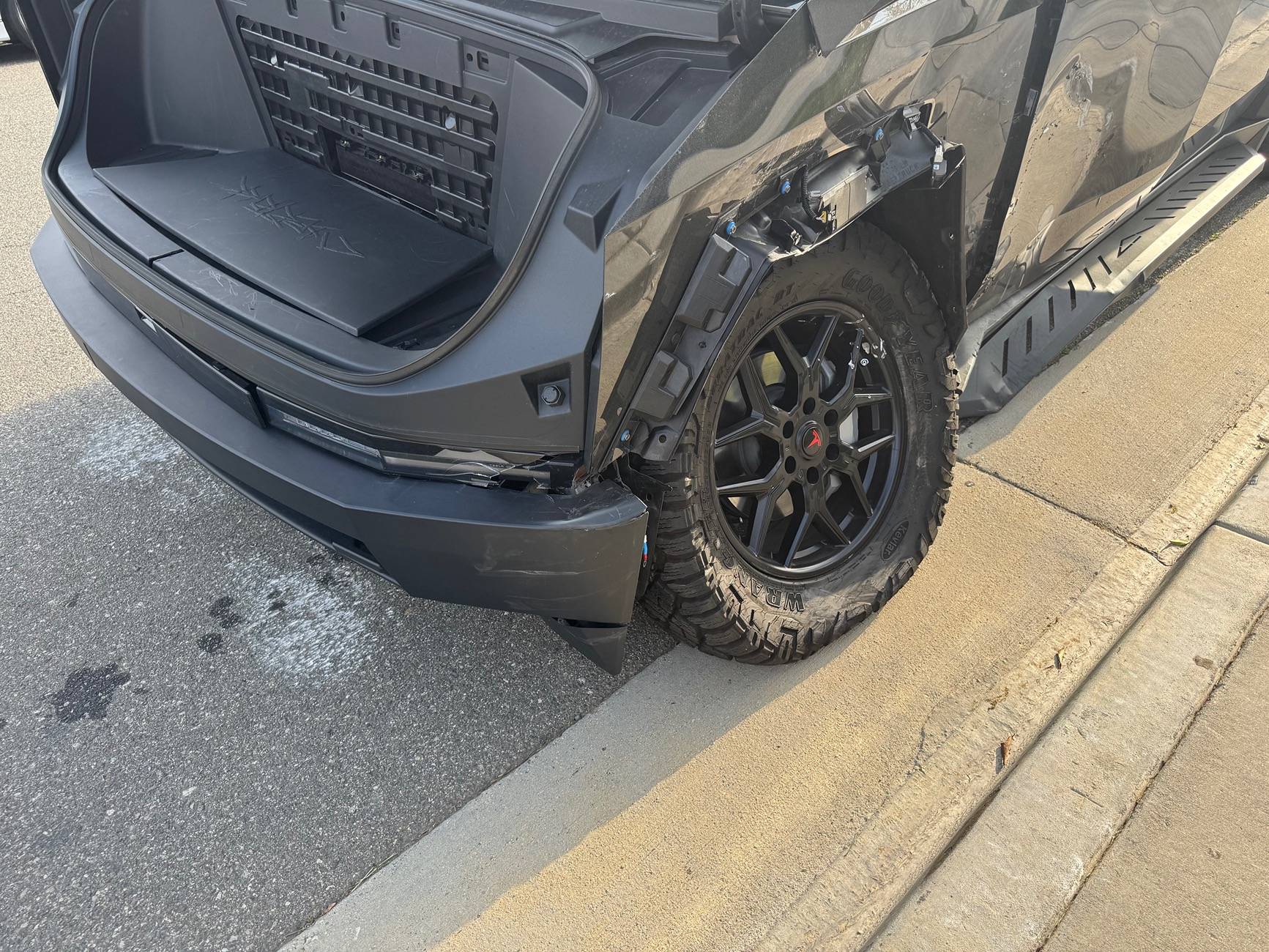 Tesla Roadster 2nd gen Need Advice: Cybertruck Collision – Total Loss or Repair? IMG_3937
