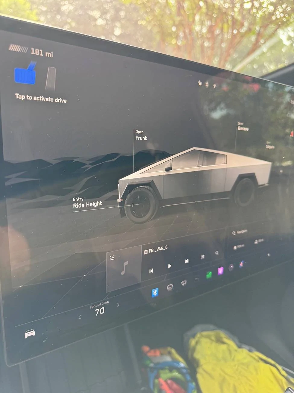 Tesla Roadster 2nd gen Excessive Battery Drain IMG_3957