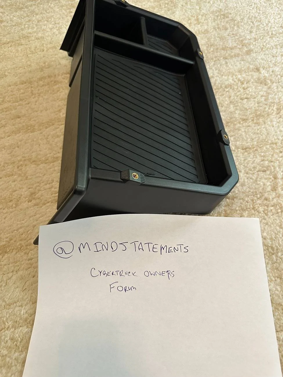 Tesla Cybertruck Various Cybertruck Accessories IMG_4220