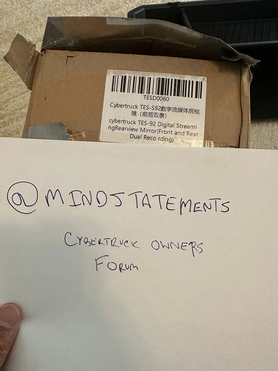 Tesla Cybertruck Various Cybertruck Accessories IMG_4222