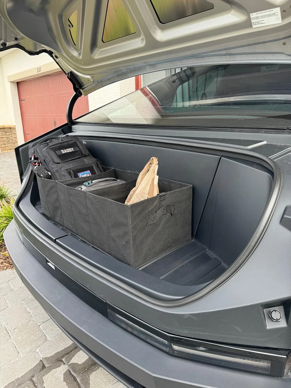 Tesla Roadster 2nd gen Cybertruck frunk organizer? IMG_4252
