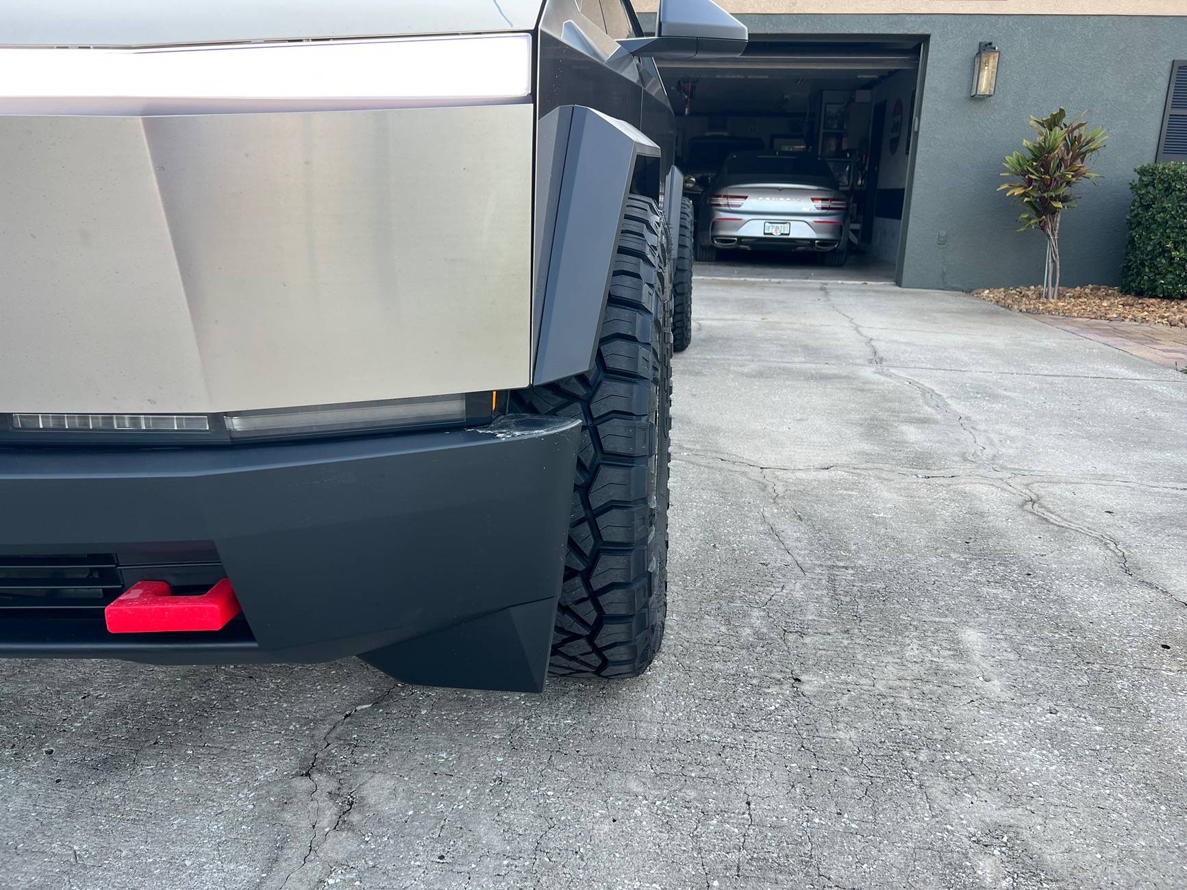 Tesla Roadster 2nd gen Cybertruck Aftermarket Wheels & Tires Photos + Info Compilation IMG_4511