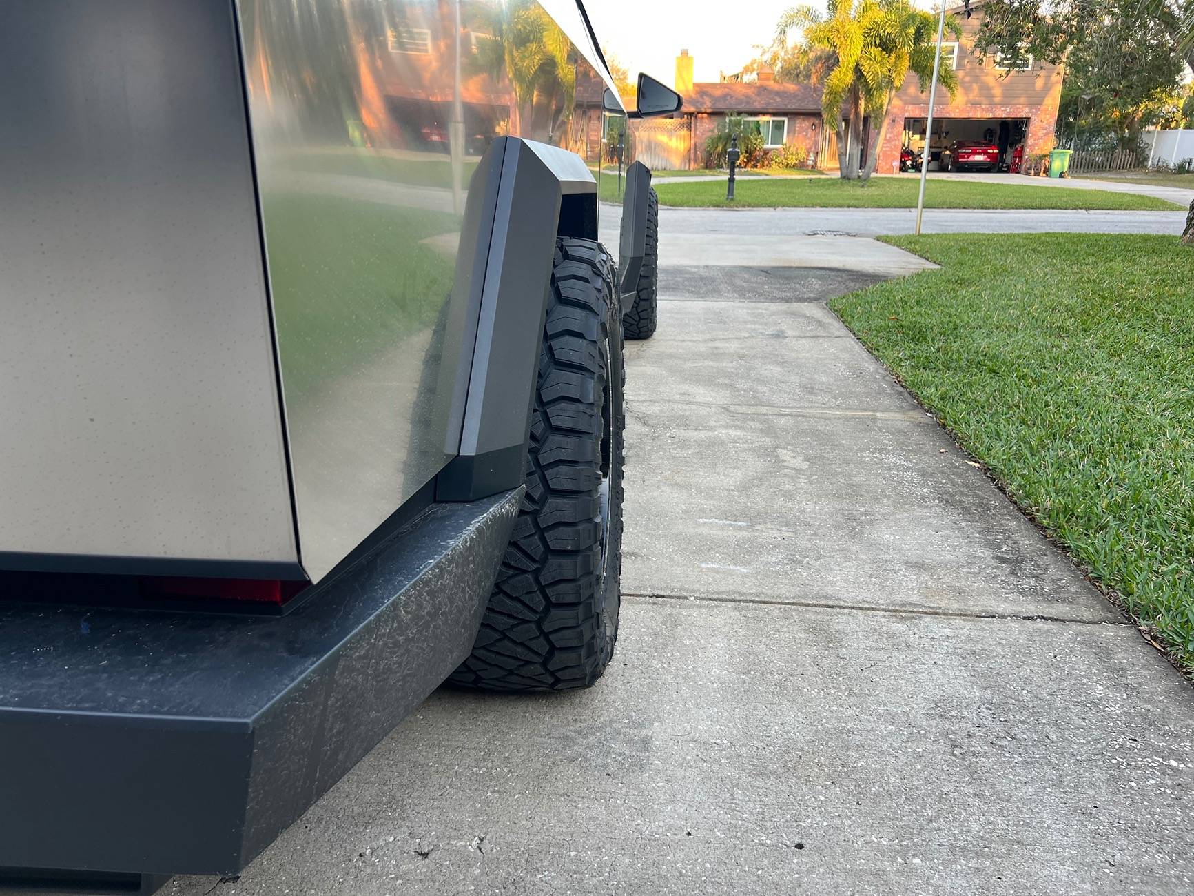 Tesla Roadster 2nd gen Cybertruck Aftermarket Wheels & Tires Photos + Info Compilation IMG_4517