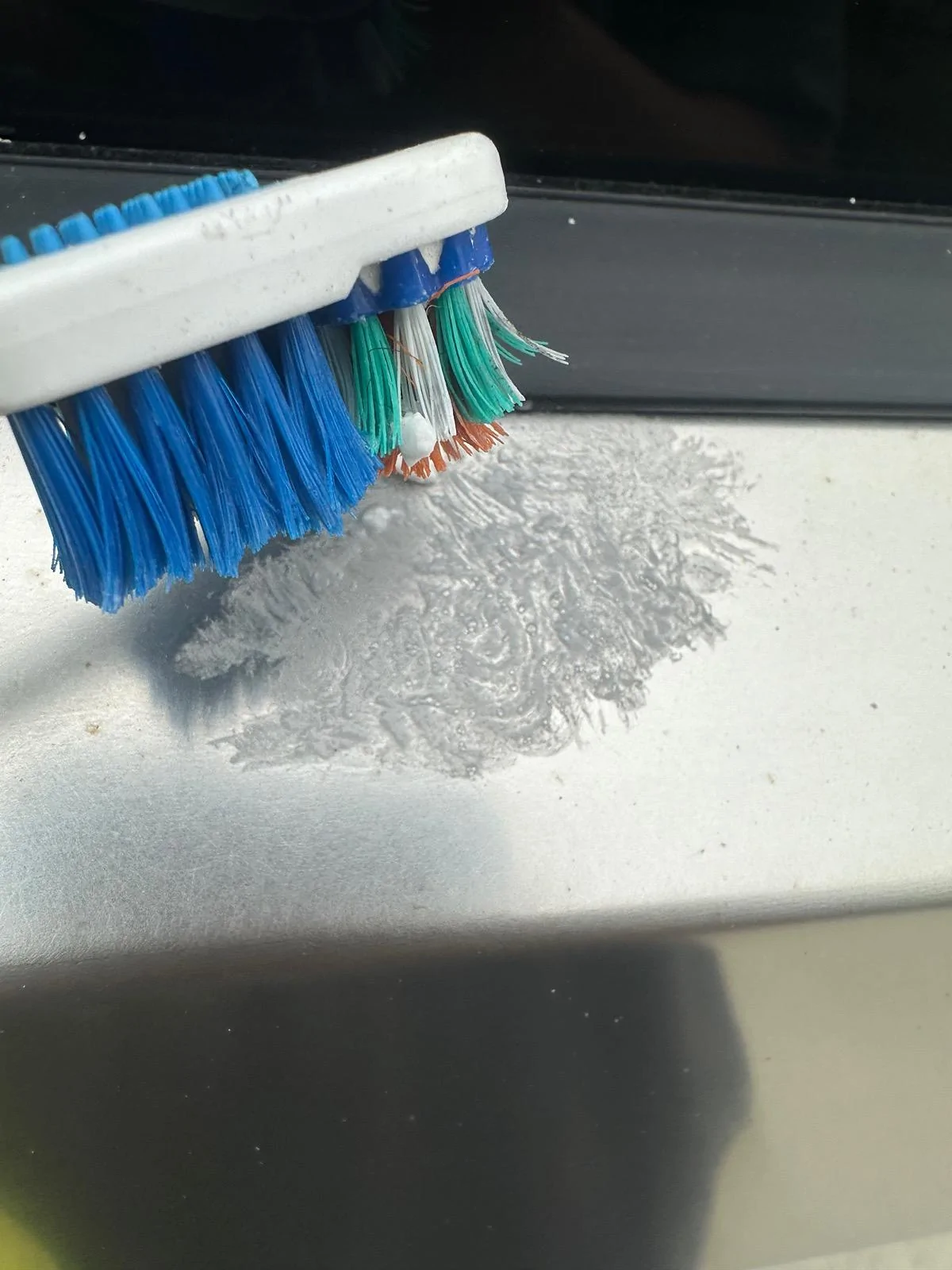 Tesla Roadster 2nd gen Cleaning - BKF not working -scrub harder? IMG_4612