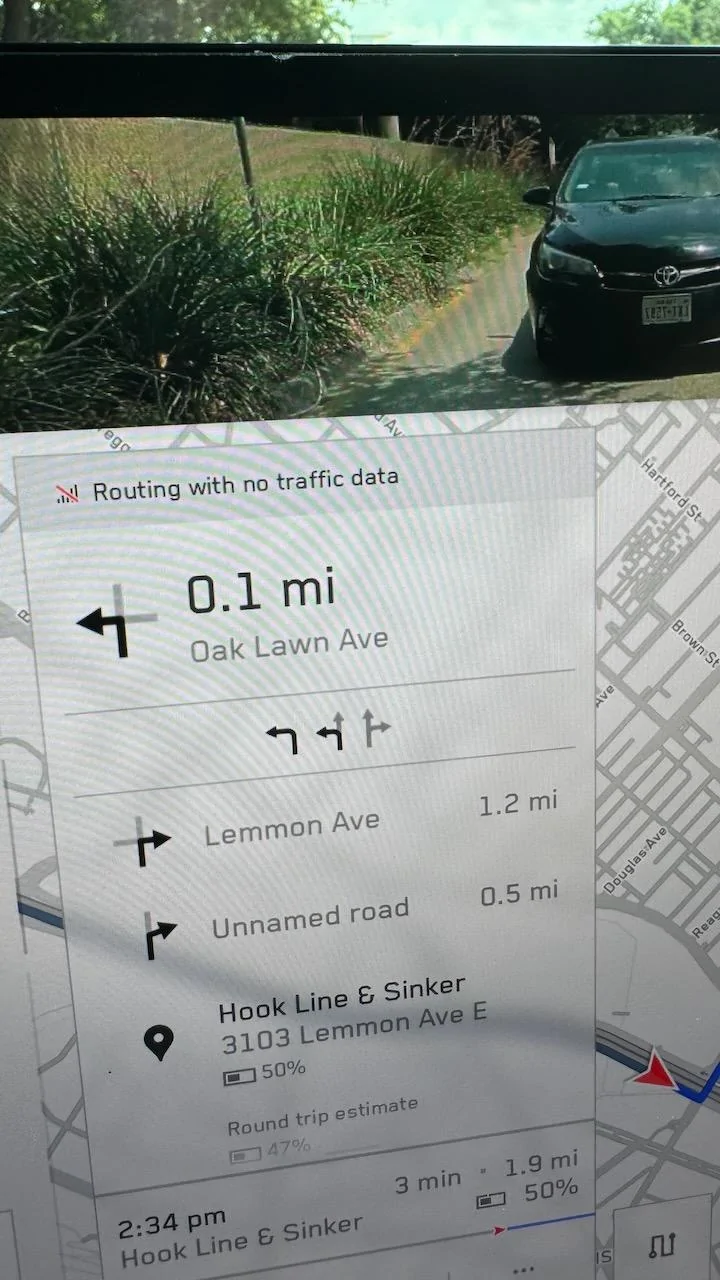 Tesla Roadster 2nd gen Routing with no Traffic Data error (yes rebooted) IMG_5657