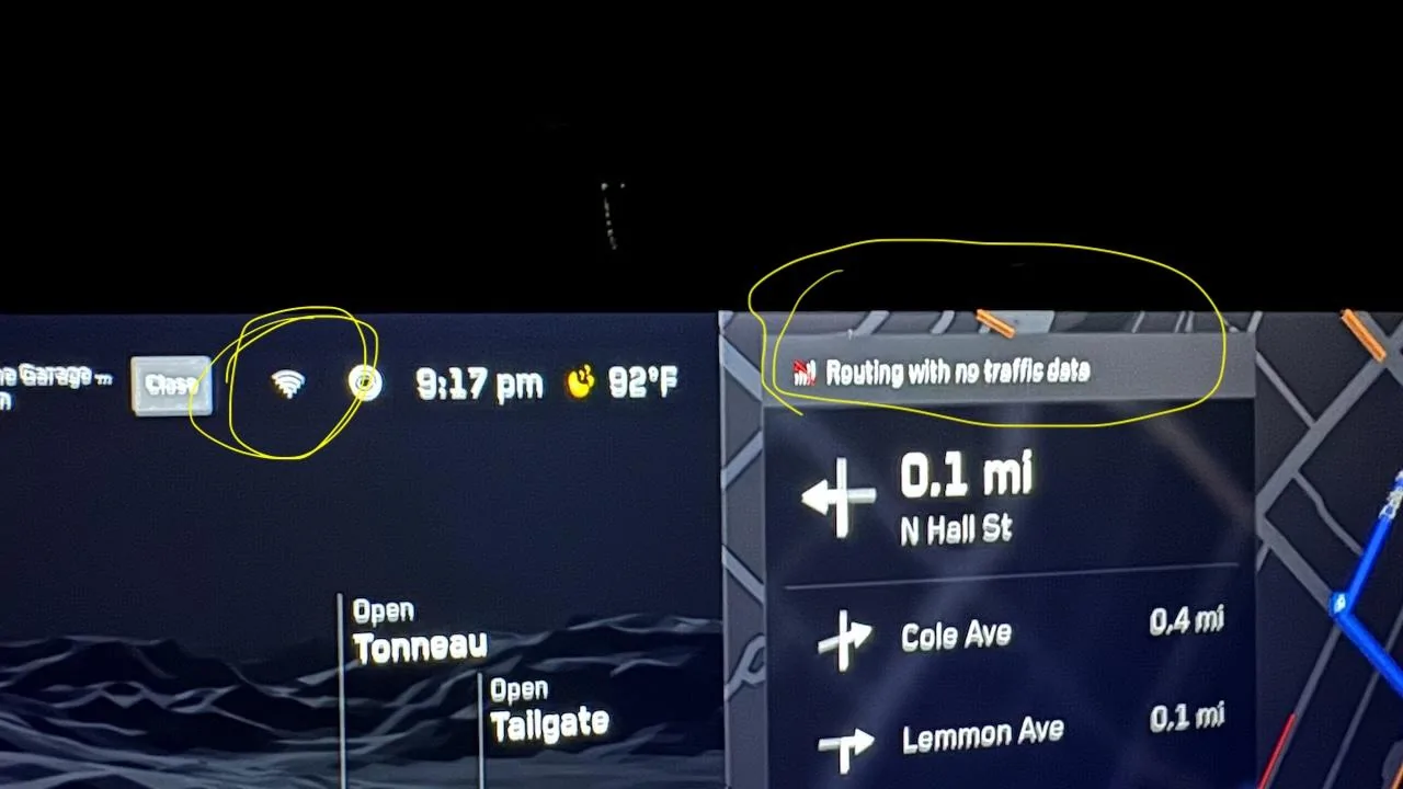 Tesla Roadster 2nd gen Routing with no Traffic Data error (yes rebooted) IMG_5671