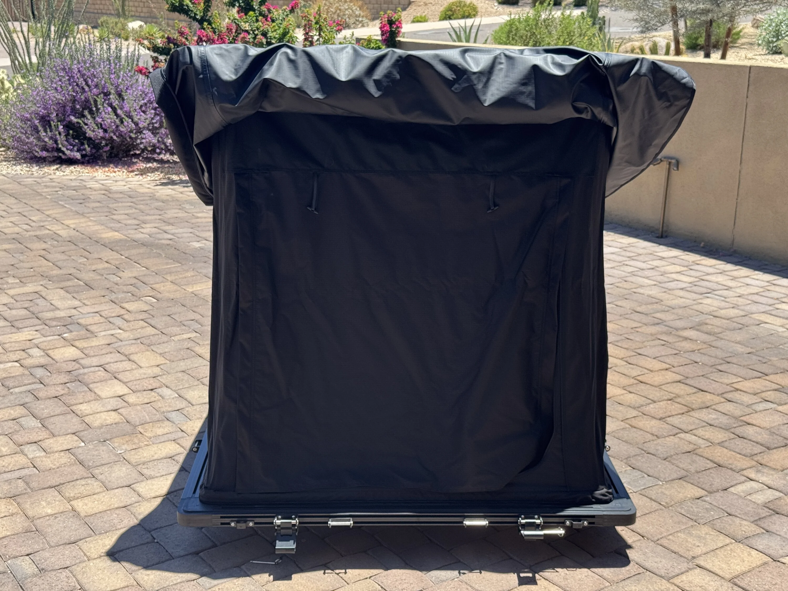 Tesla Cybertruck Mars Basecamp Rooftop Tent for sale, never used. (Pickup) IMG_5697