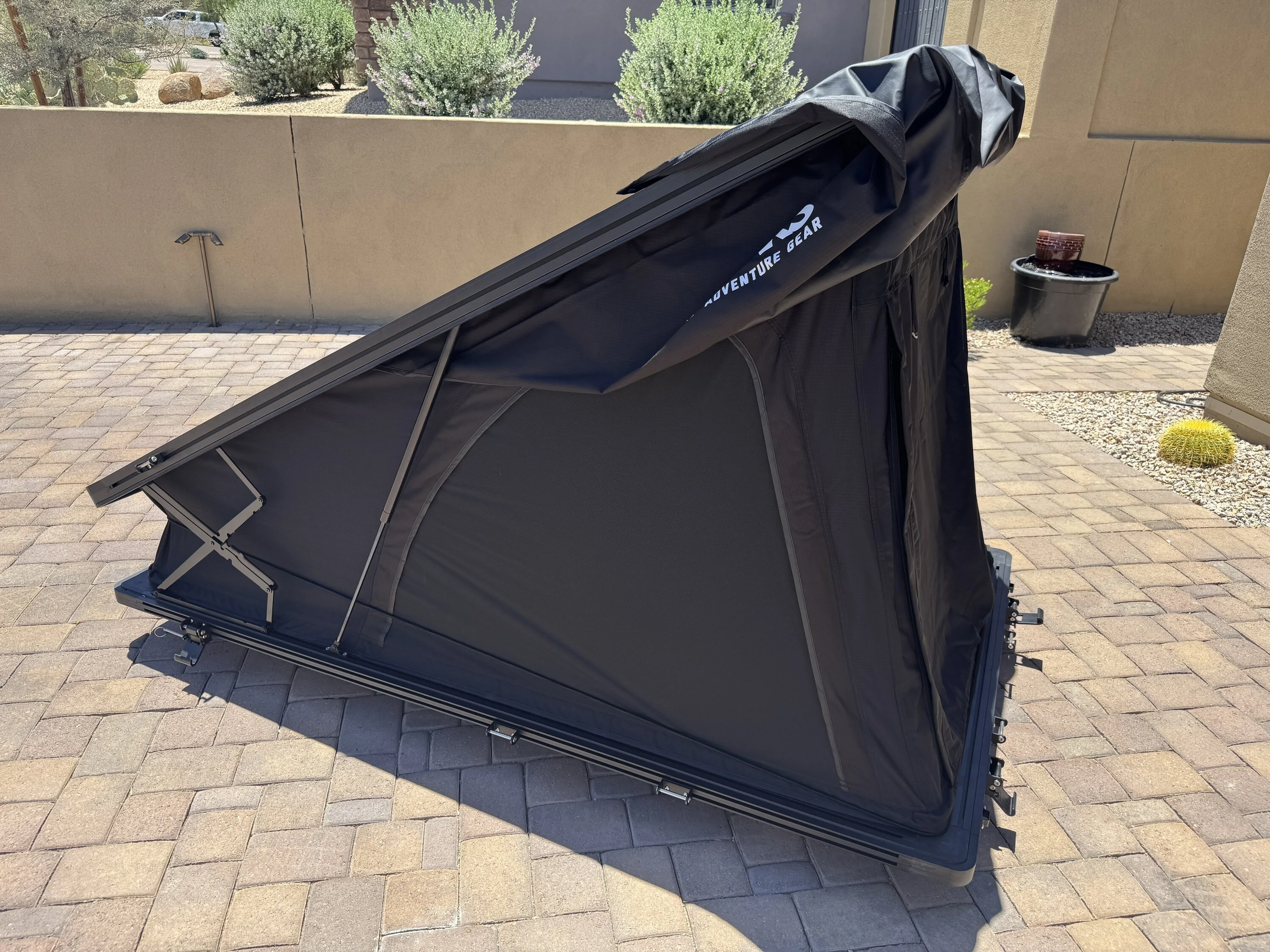 Tesla Cybertruck Mars Basecamp Rooftop Tent for sale, never used. (Pickup) IMG_5698