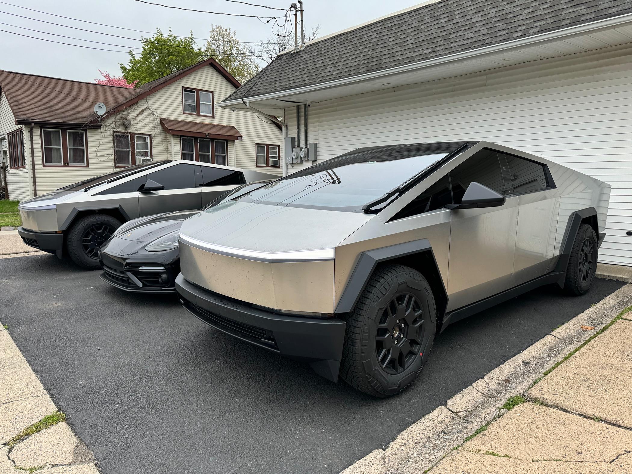 Tesla Roadster 2nd gen NJ CT Meetup IMG_5966