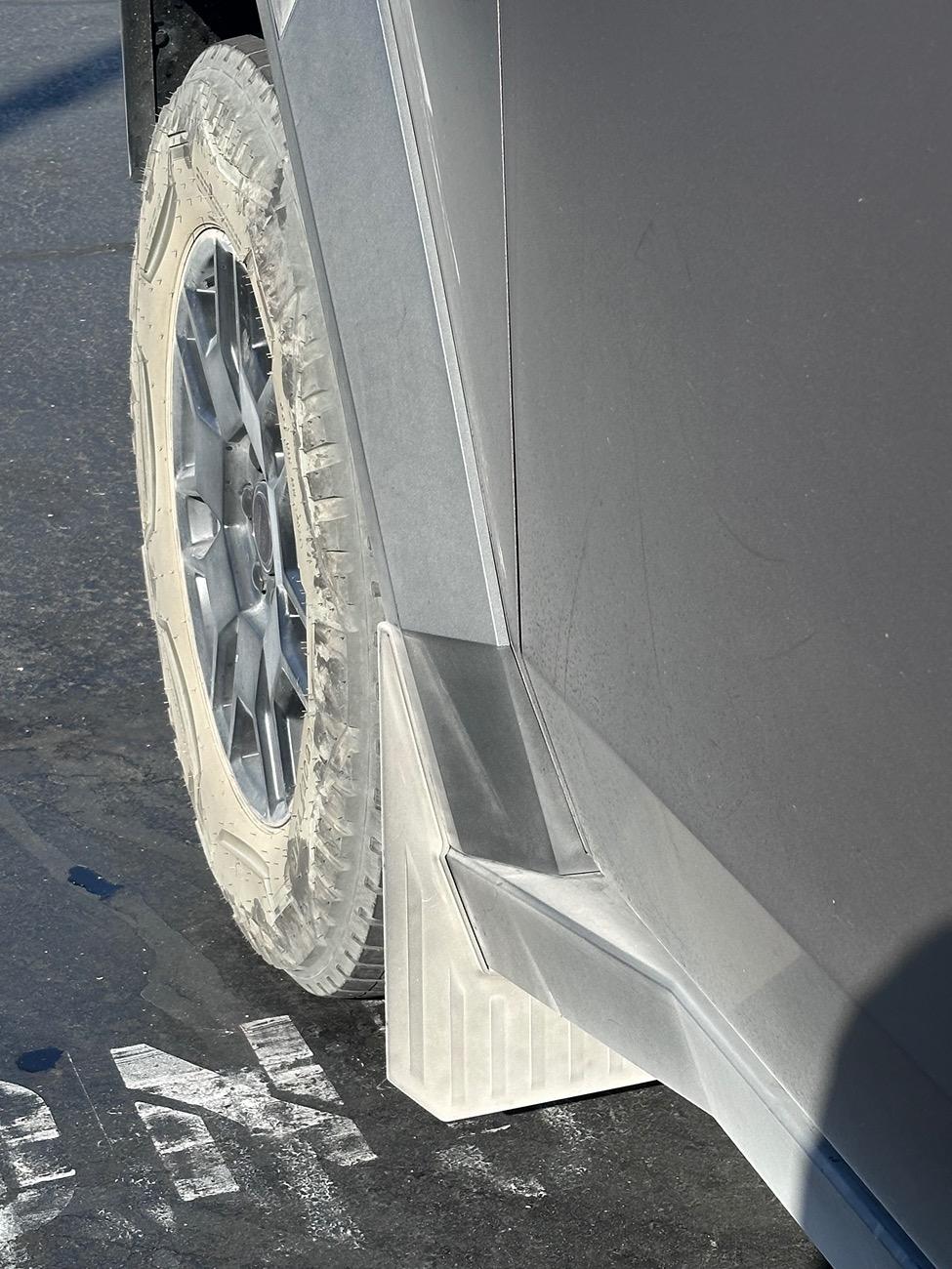 Tesla Cybertruck Flexible mud flaps for off road IMG_6102